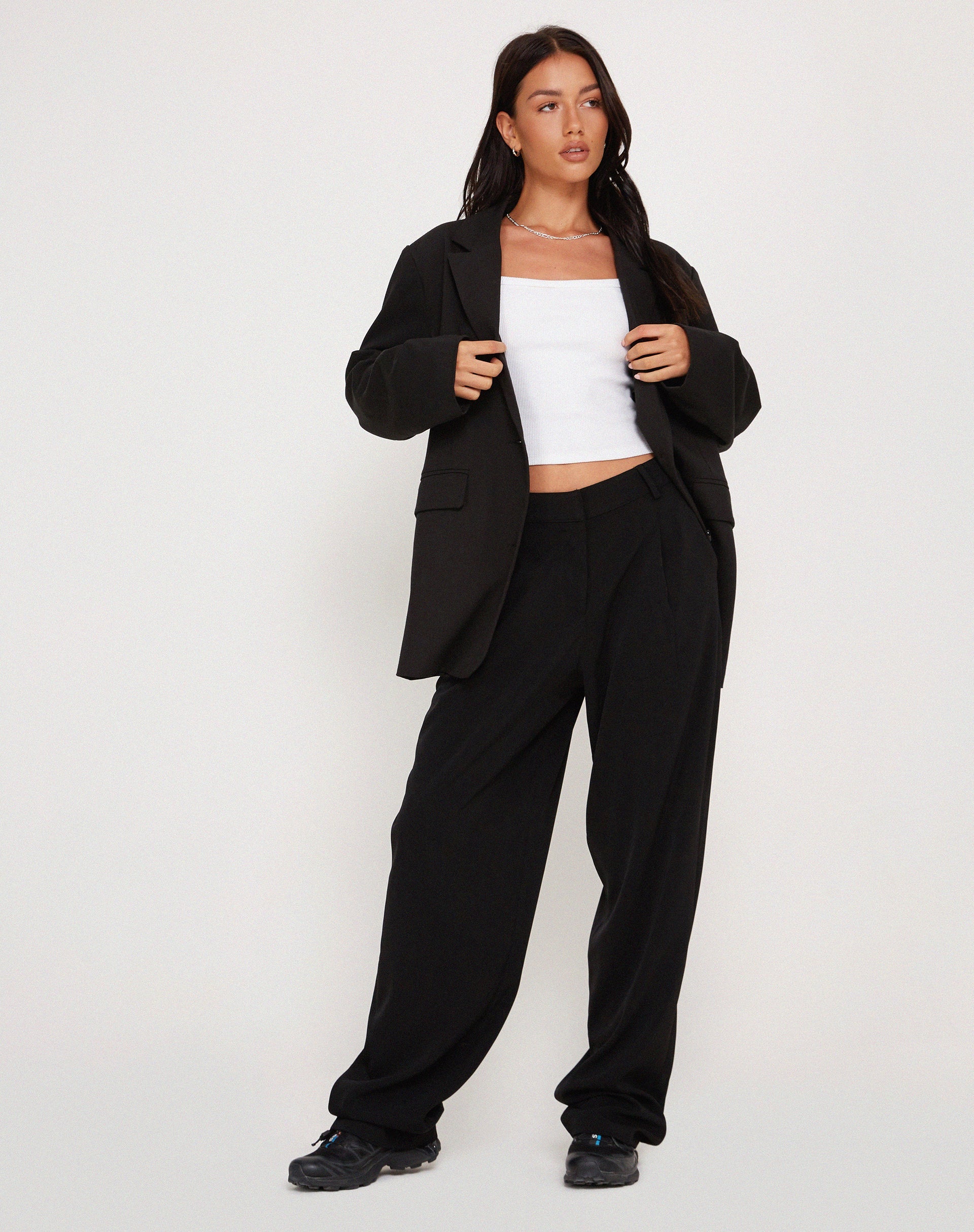 Imagen de Sakaria Pantalón de pierna ancha en negro