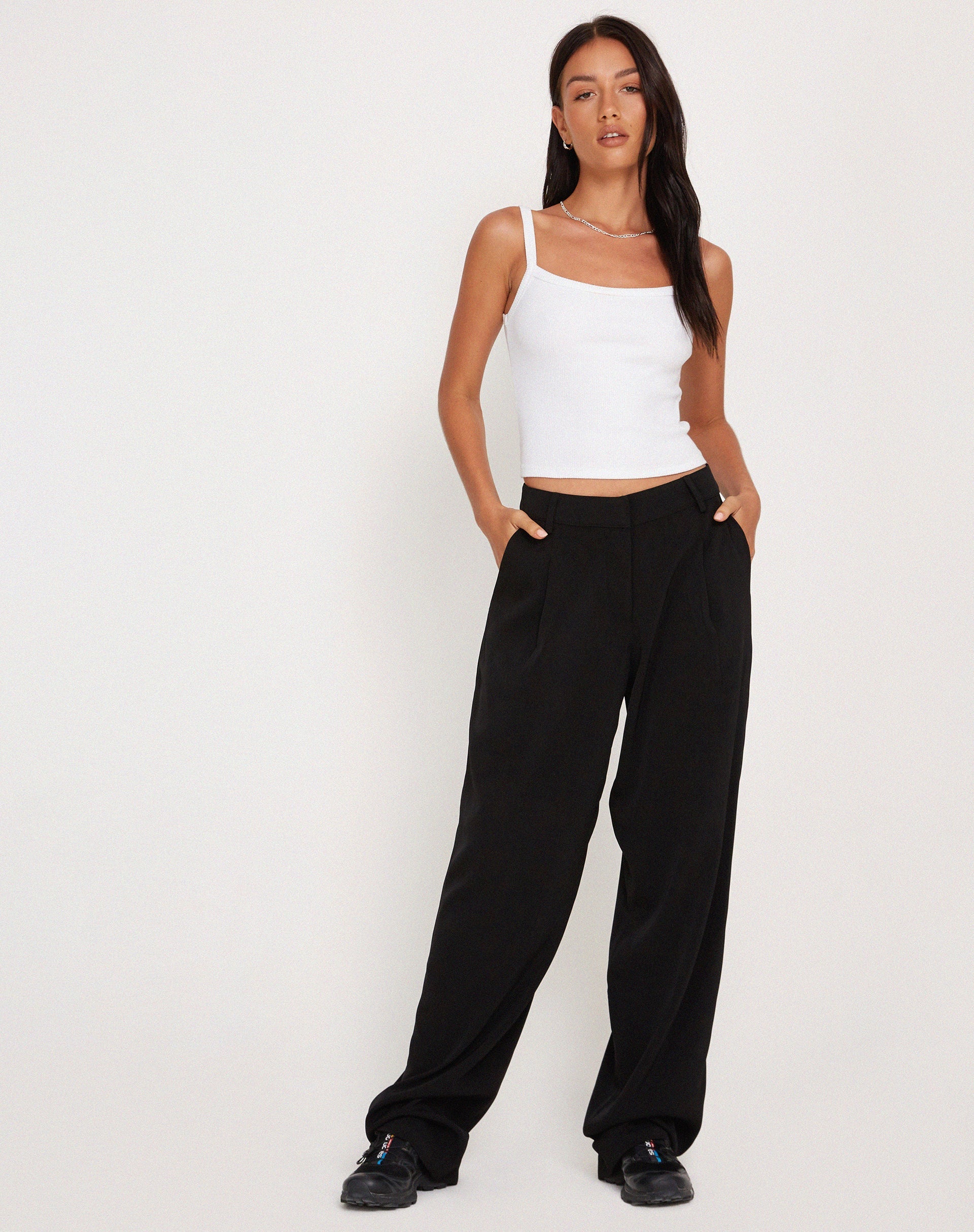 Imagen de Sakaria Pantalón de pierna ancha en negro