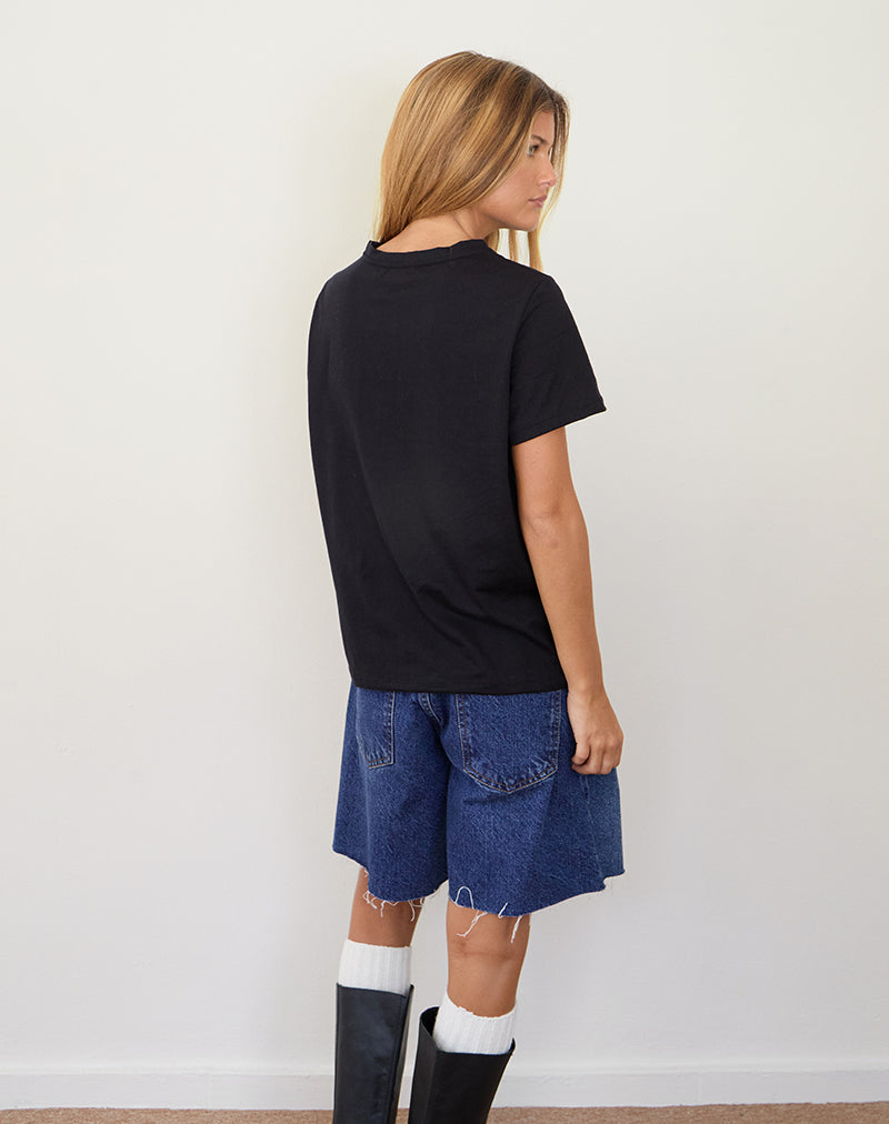 Imagen de Saki Tee in Black with Badges Graphic