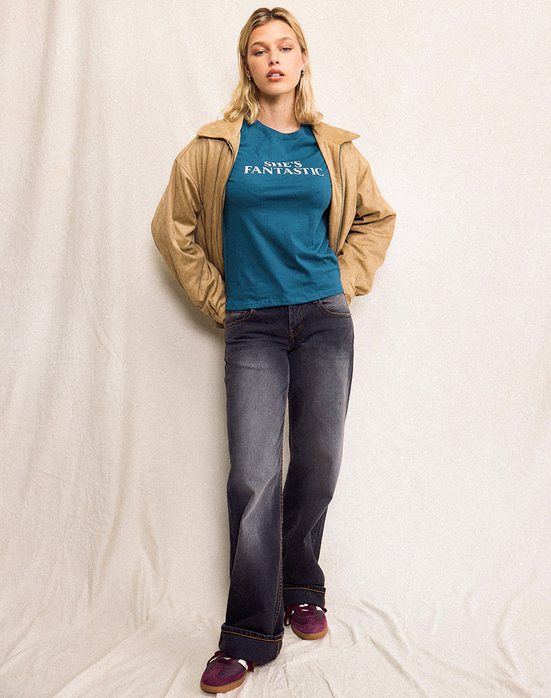 Imagen de Saki Tee in Mediterranean Blue with She's Fantastic Slogan