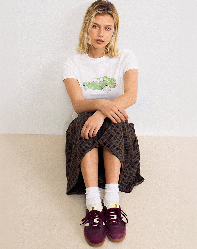 Imagen de Saki Tee in White with Green Car