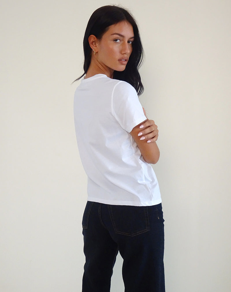 Imagen de Saki Tee in White with Red Star Signs Print