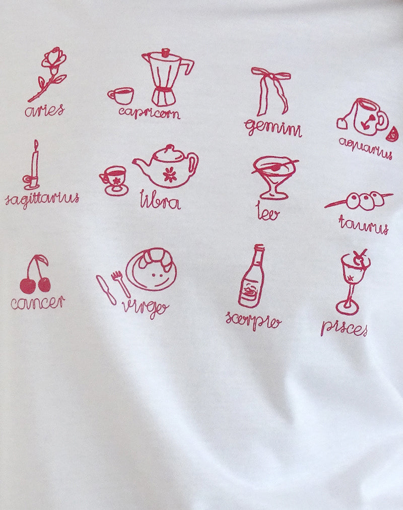 Imagen de Saki Tee in White with Red Star Signs Print