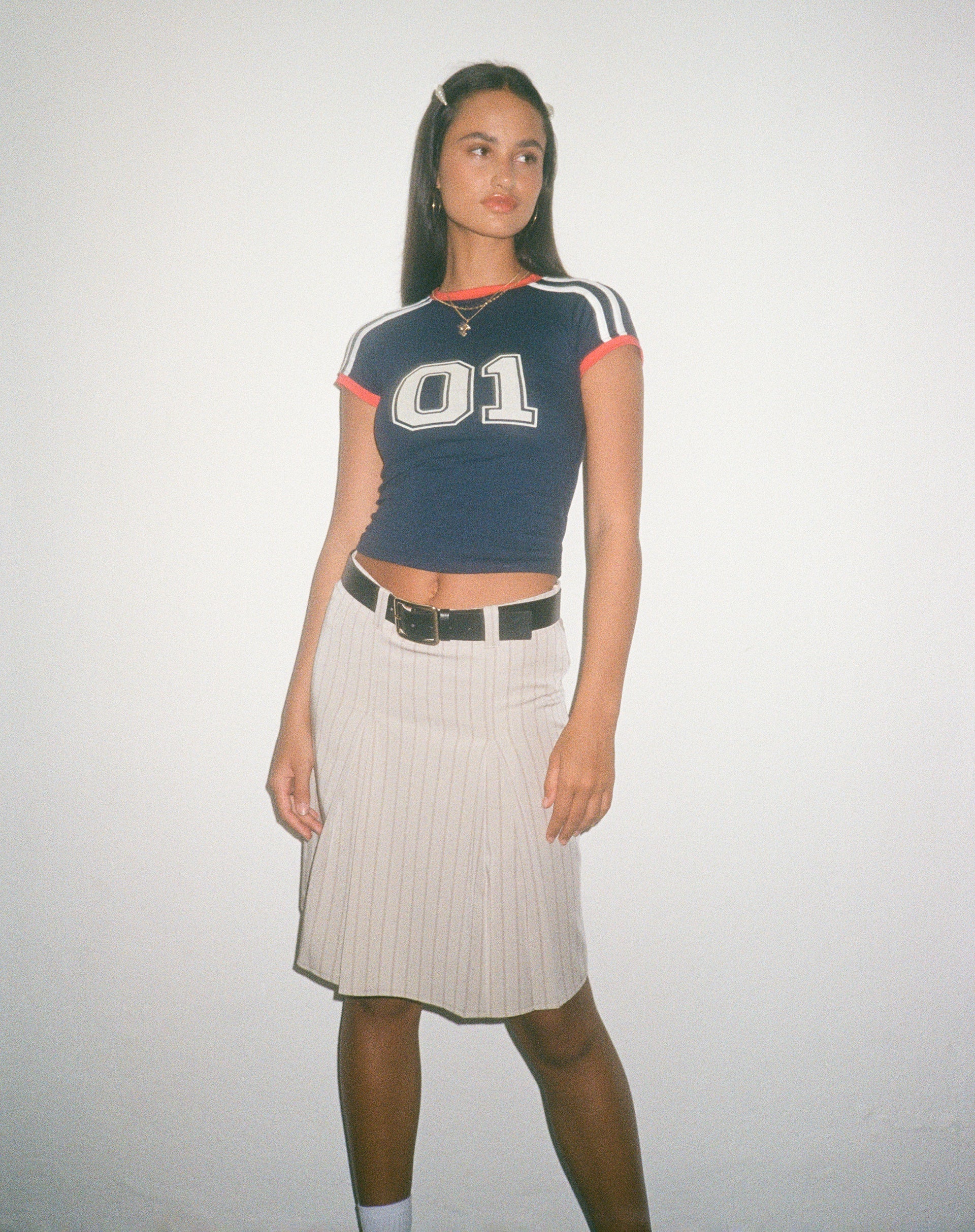 imagen de Lia Pleated Midi Skirt in Tailoring Tan Pinstripe