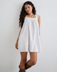 Imagen de Sanaly Mini Vestido Blanco con Micro Polka Negra