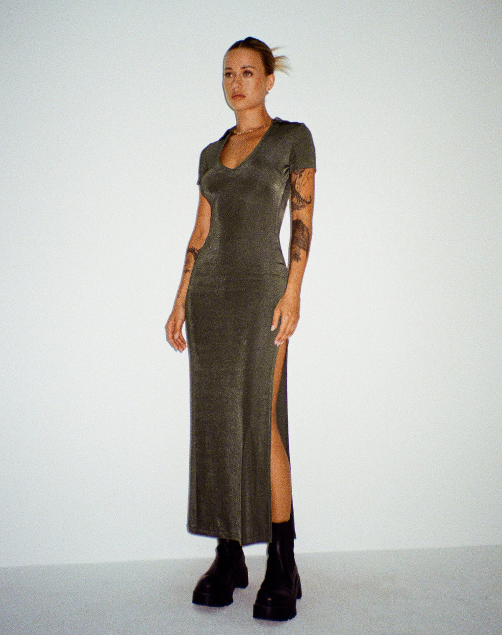 Maxi Vestido Savita Oliva Oscuro