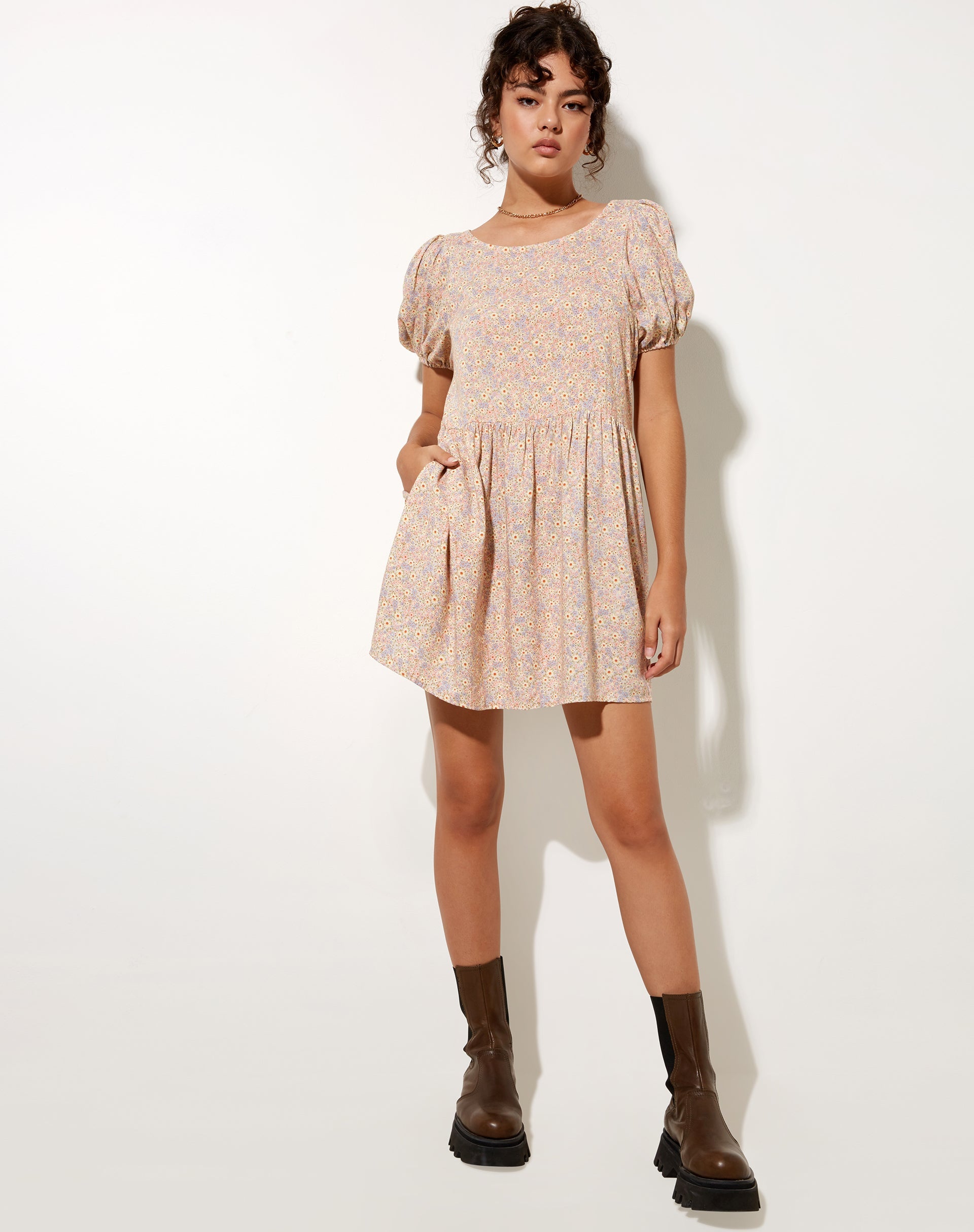 Imagen de Senza Dress in 70s Prairie Girl Floral