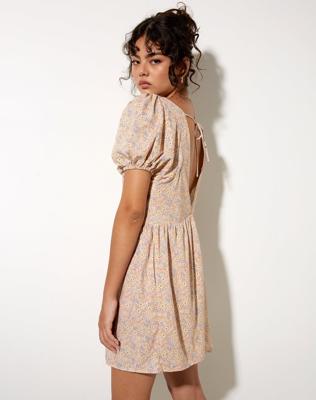 Vestido Senza en tonos 70's Prairie Girl Floral