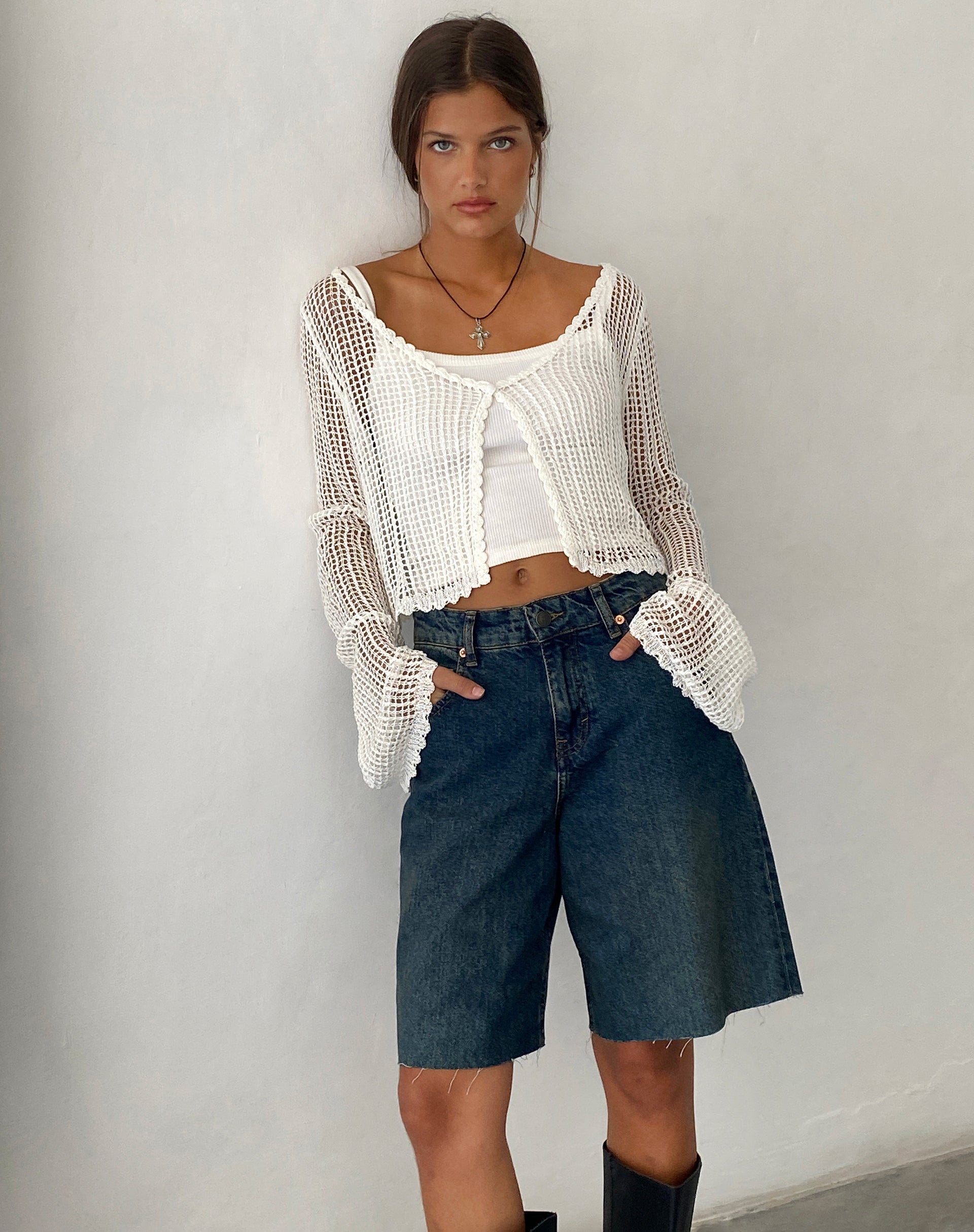 Imagen de Septa Cropped Knit Cardigan en marfil