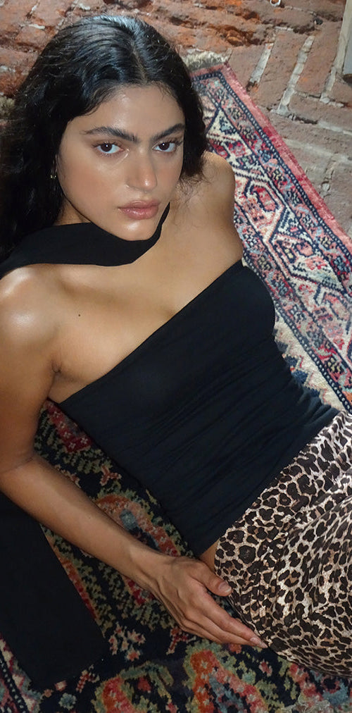 Imagen de Shaelo Bandeau Top Negro