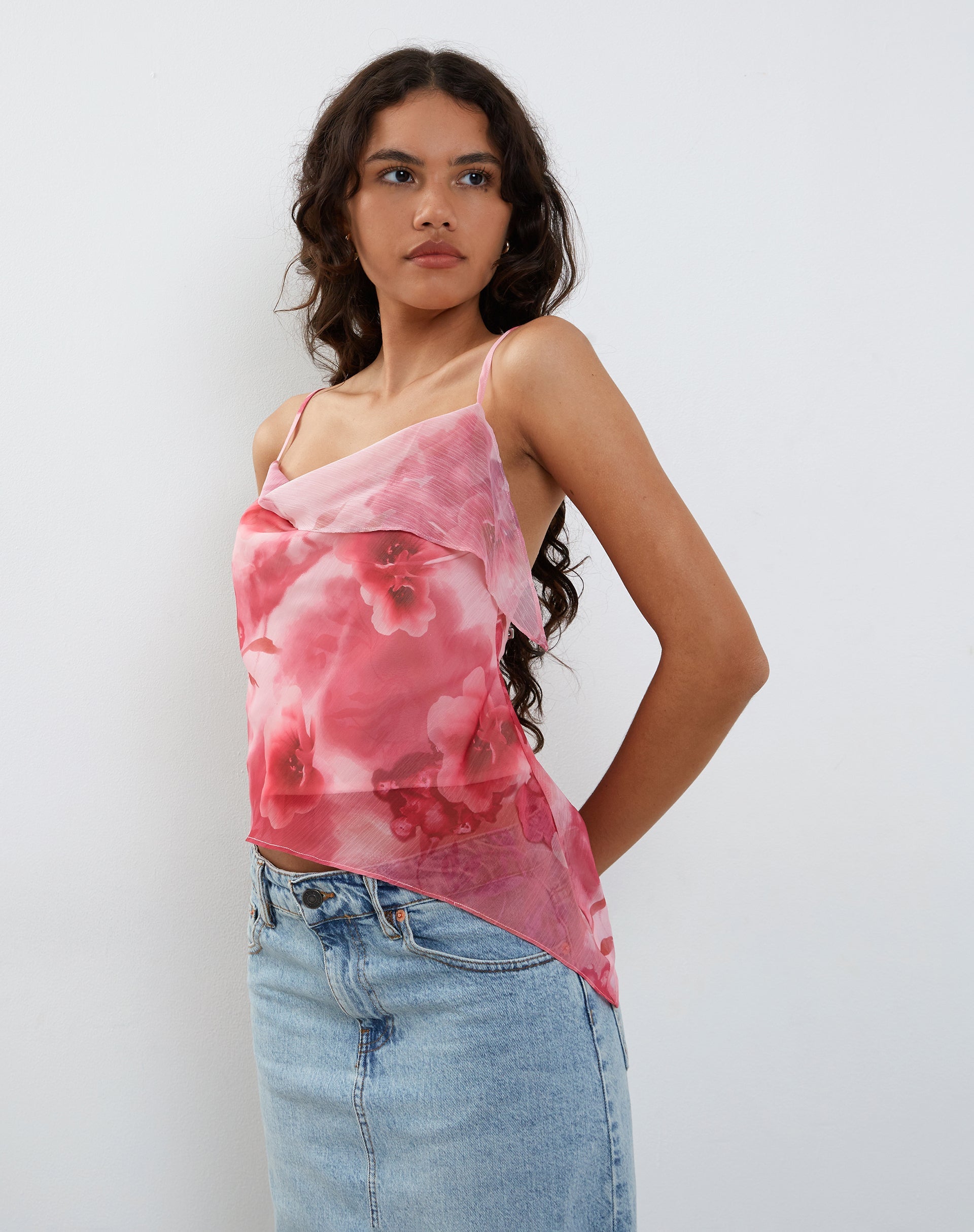 imagen de Shahira Top en Acuarela Floral Rosa