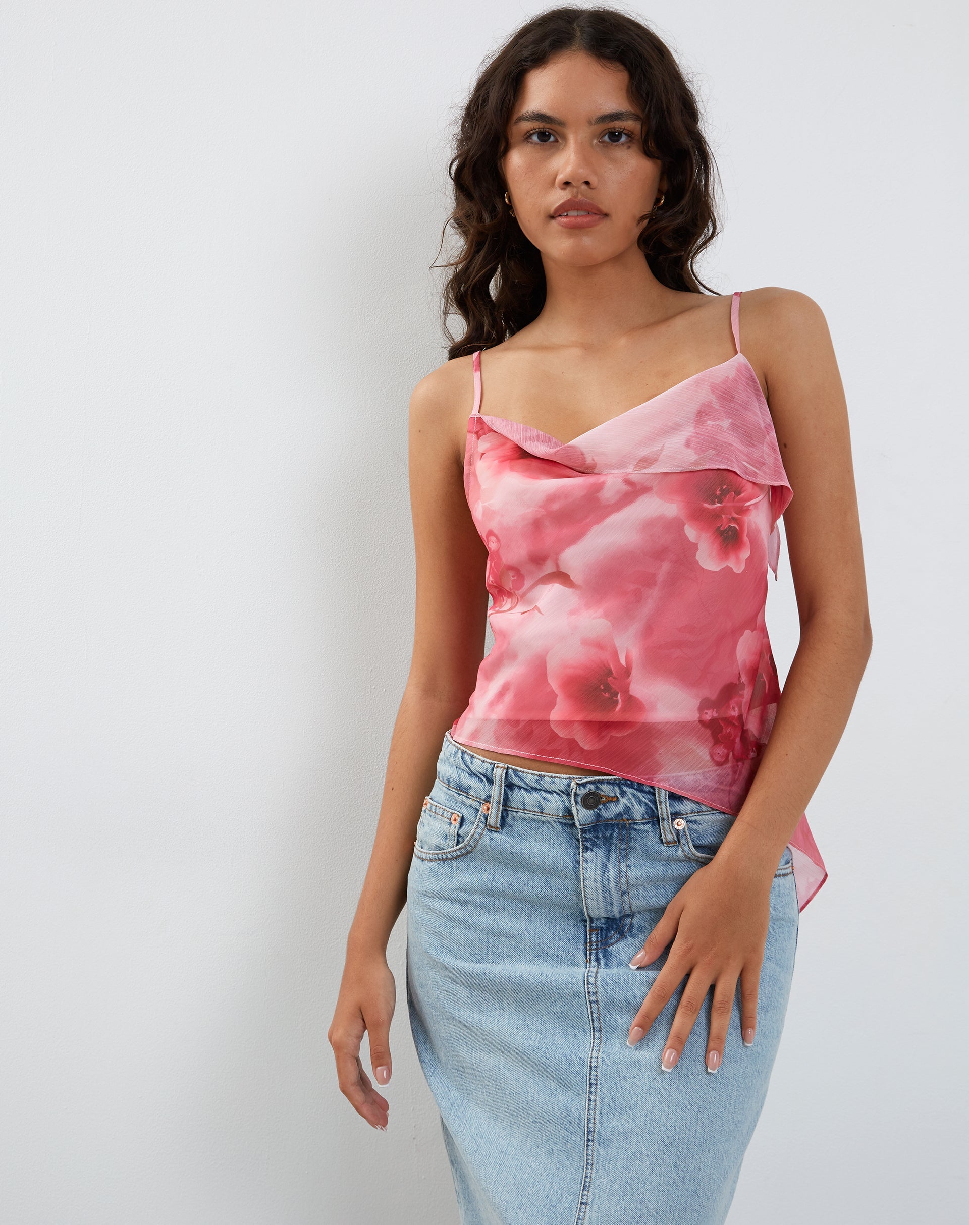 imagen de Shahira Top en Acuarela Floral Rosa