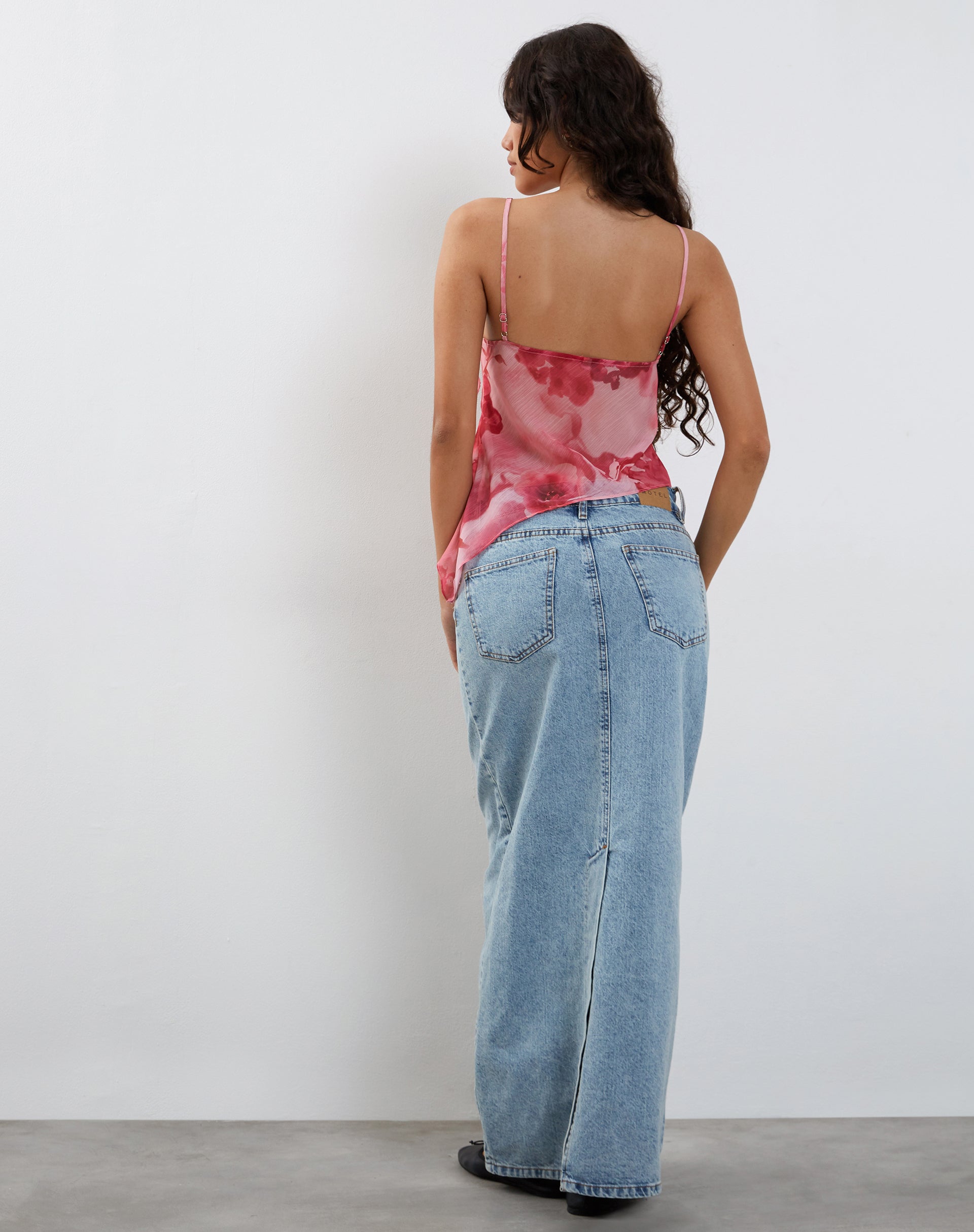 imagen de Shahira Top en Acuarela Floral Rosa