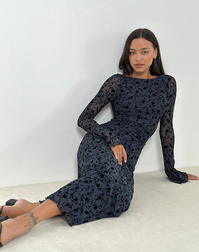 Imagen de Shaleed Maxi Dress in Pretty Petal Flock Navy