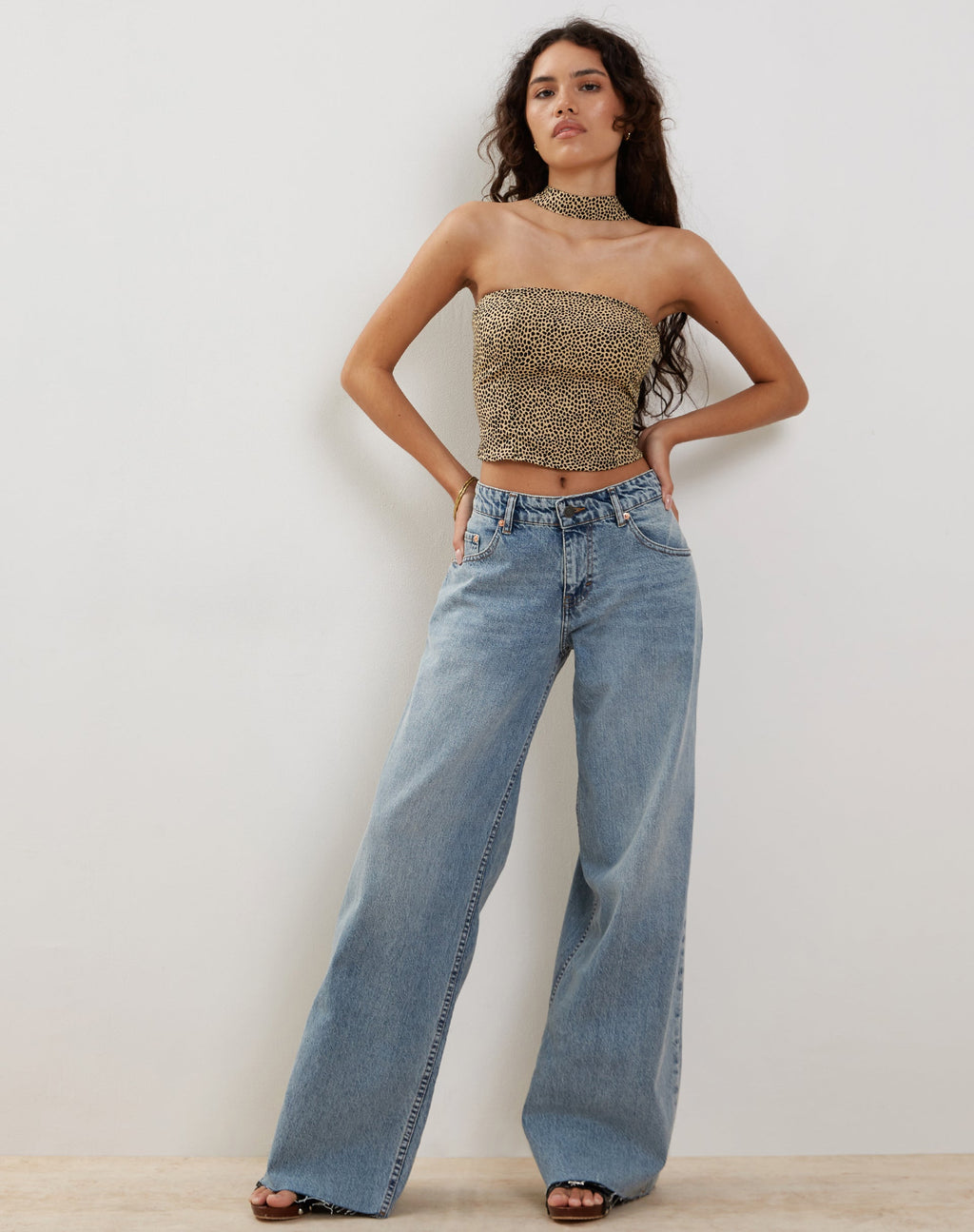 Conjunto Shaloe Bandeau Top y Pañuelo en Mini Croc Tan