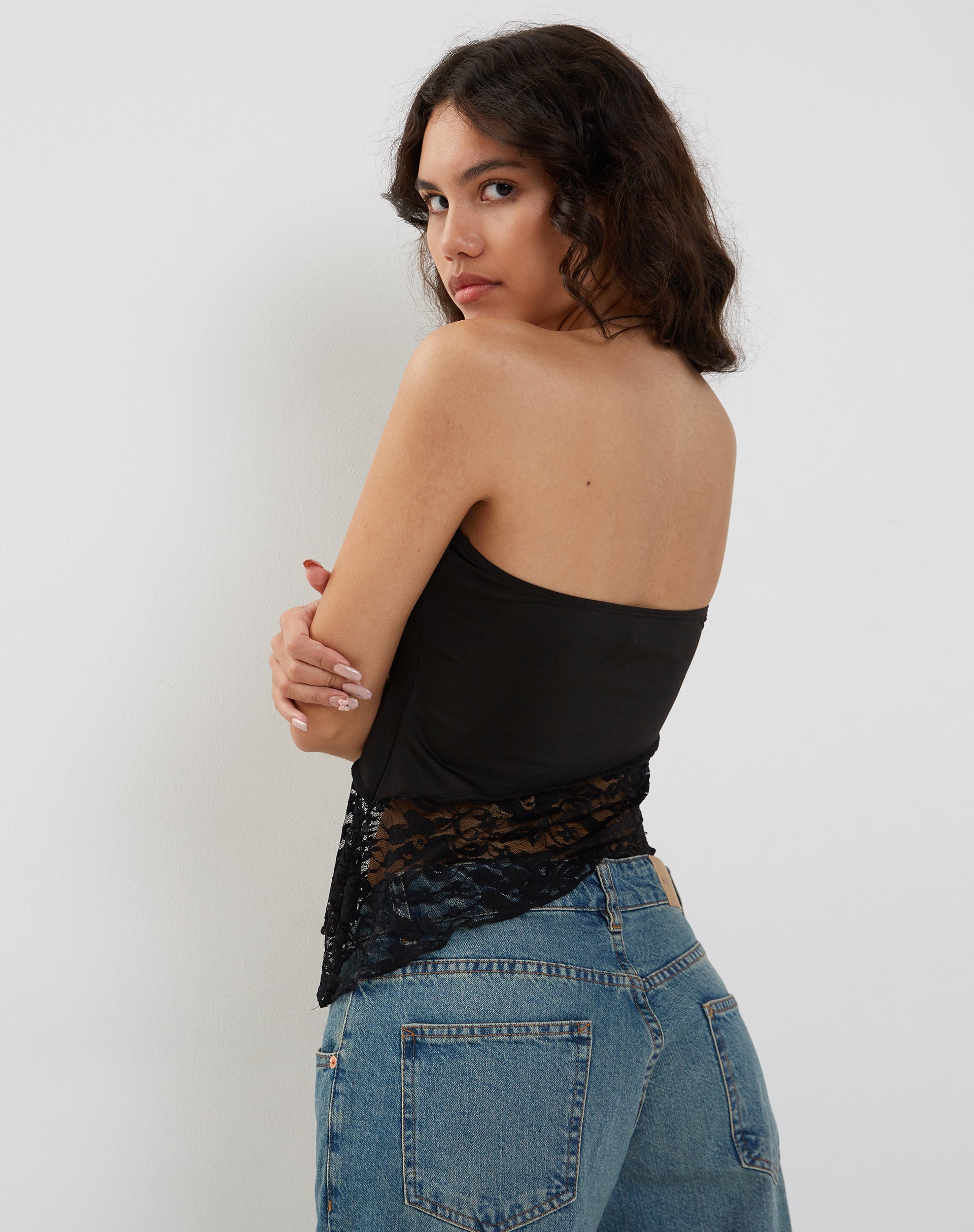 Imagen de Shanda Bandeau Top de Encaje Negro