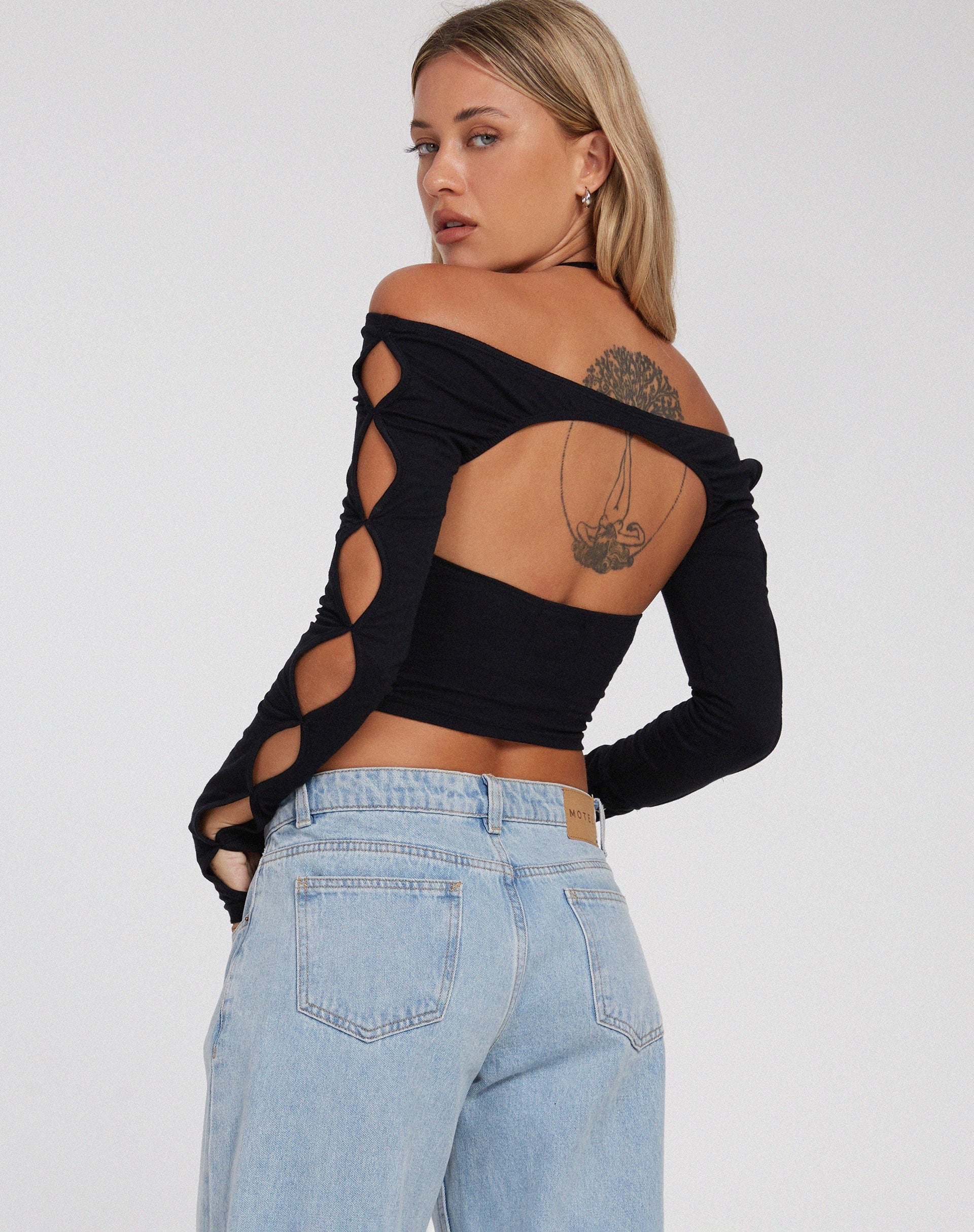 imagen de Silas Crop Top en Negro
