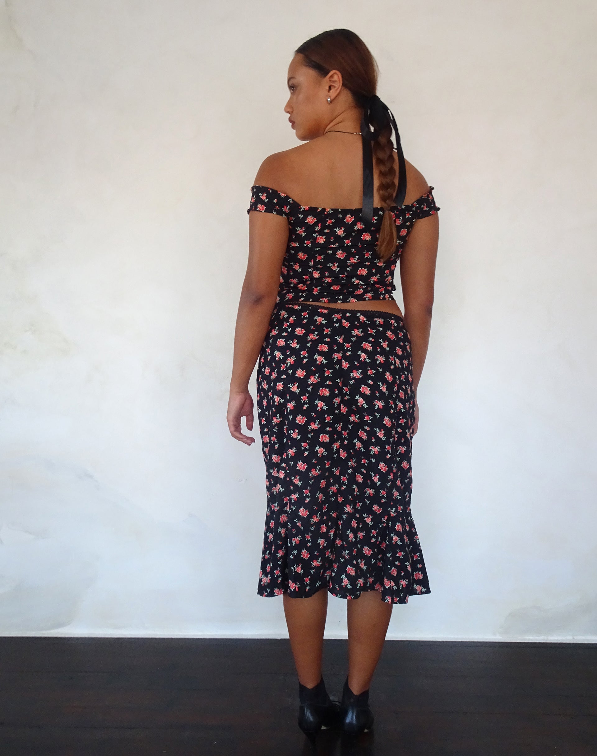 Imagen de Sima Falda midi en rosa fluo Negro