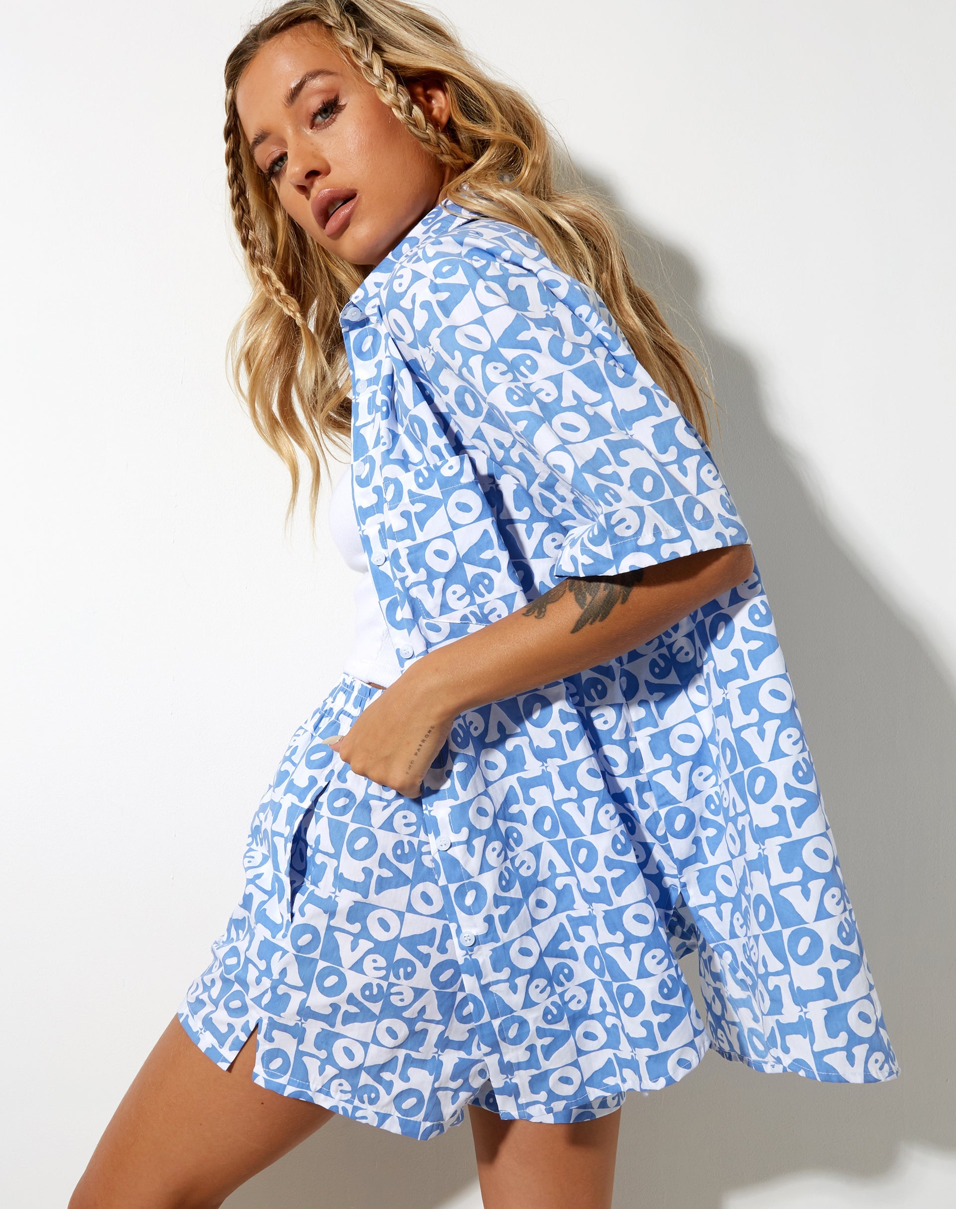 Imagen de la camisa Smith de manga corta en Love Checker Azul