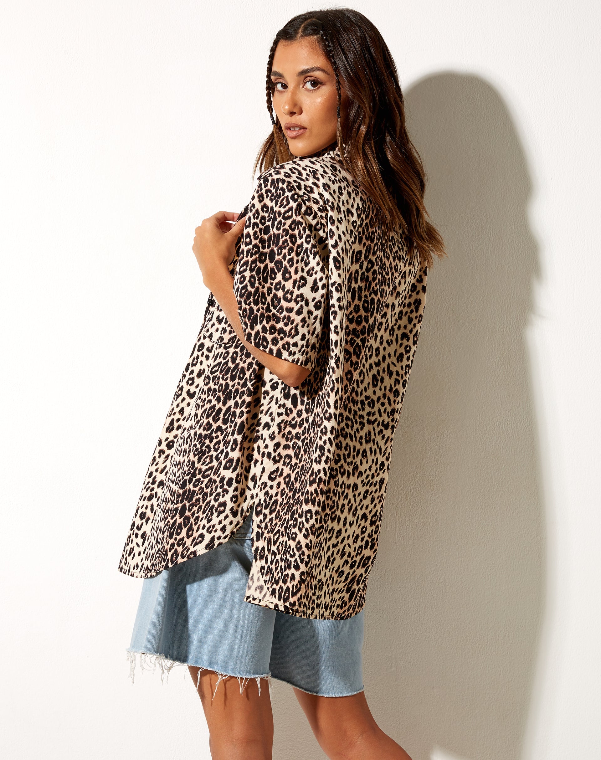 Imagen de la camisa Smith de manga corta en leopardo auténtico