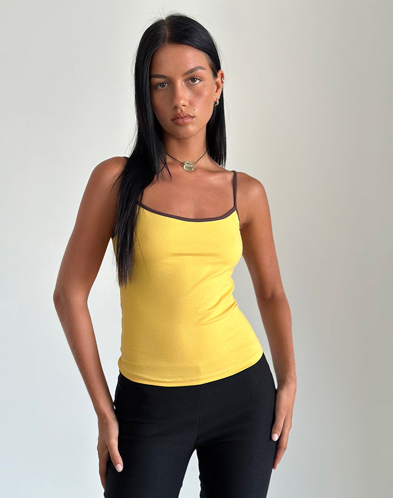 Imagen de Solani Top en Yellow May con Deep Mahogany Binding