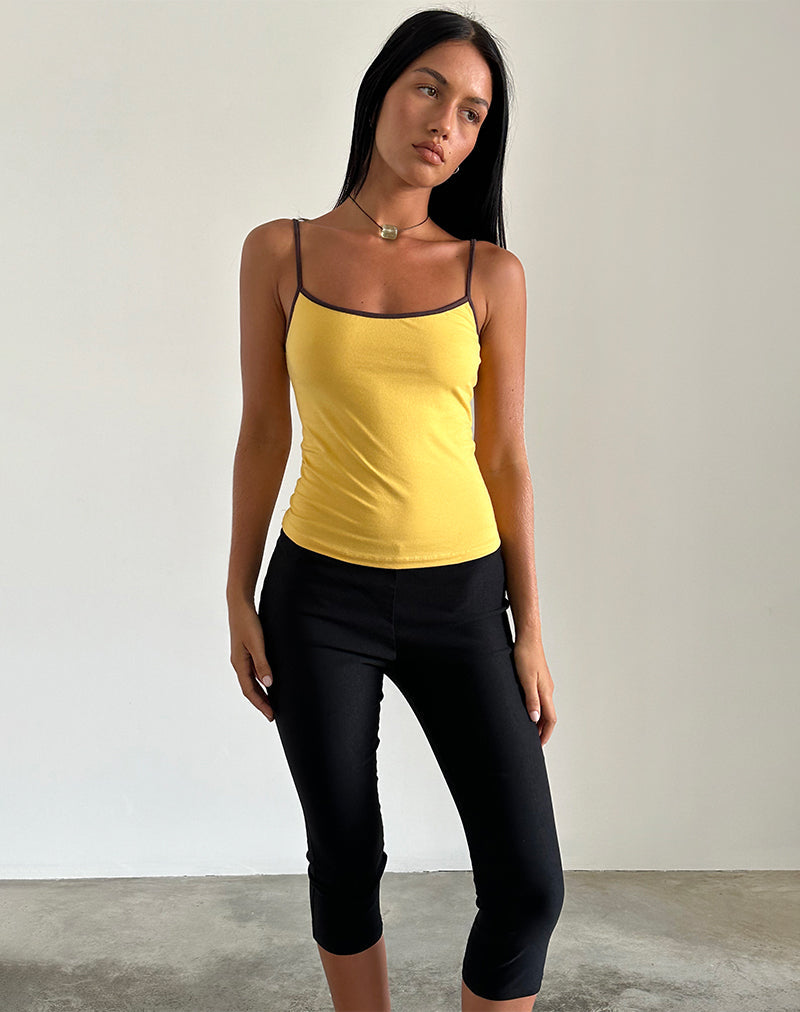 Imagen de Solani Top en Yellow May con Deep Mahogany Binding