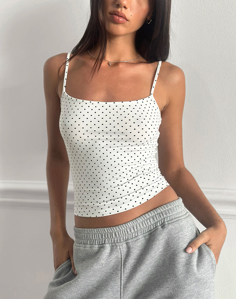 Solay Cami Top en blanco con microestampado de lunares negro