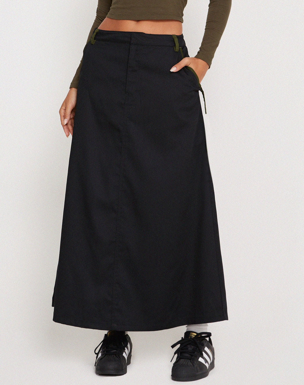 Falda Midi Sorrel Verde Bosque Negro