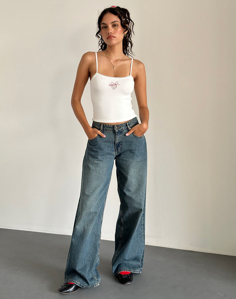 Image of Suna Chaleco en blanco roto con estampado de lazos de fresa