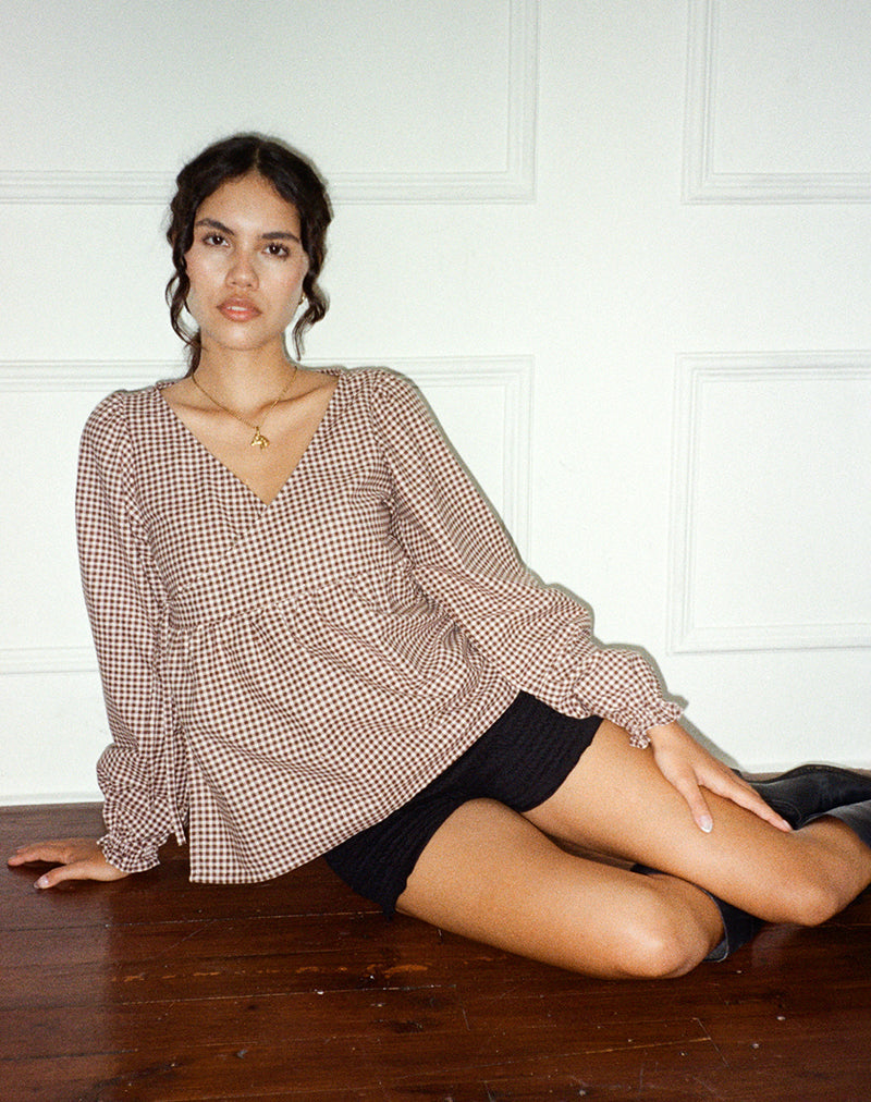 Imagen de Suzumi Wrap Blouse in Mini Gingham Marrón