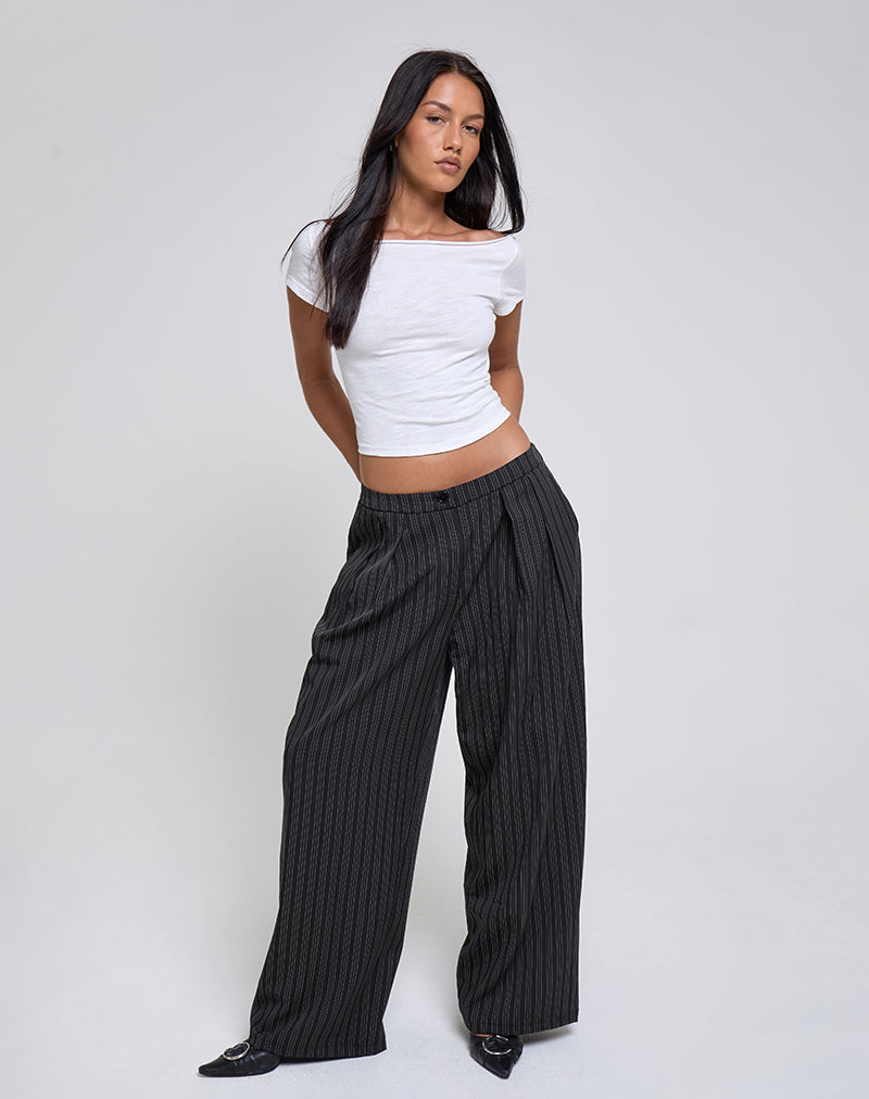 Imagen de Syra Pantalones Plisados a Rayas Negras