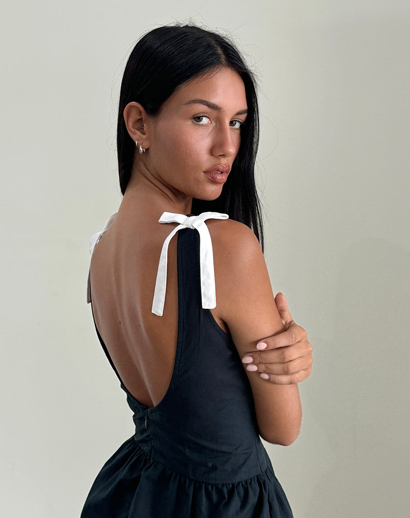 Imagen de Taleshi Minivestido en Negro con Lazos de Zapato de Tap Off White