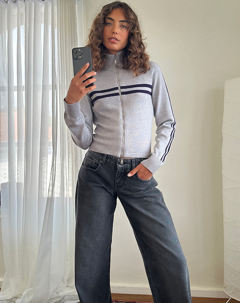 Image of Talisa Chaqueta deportiva con cremallera en gris claro con rayas azul marino