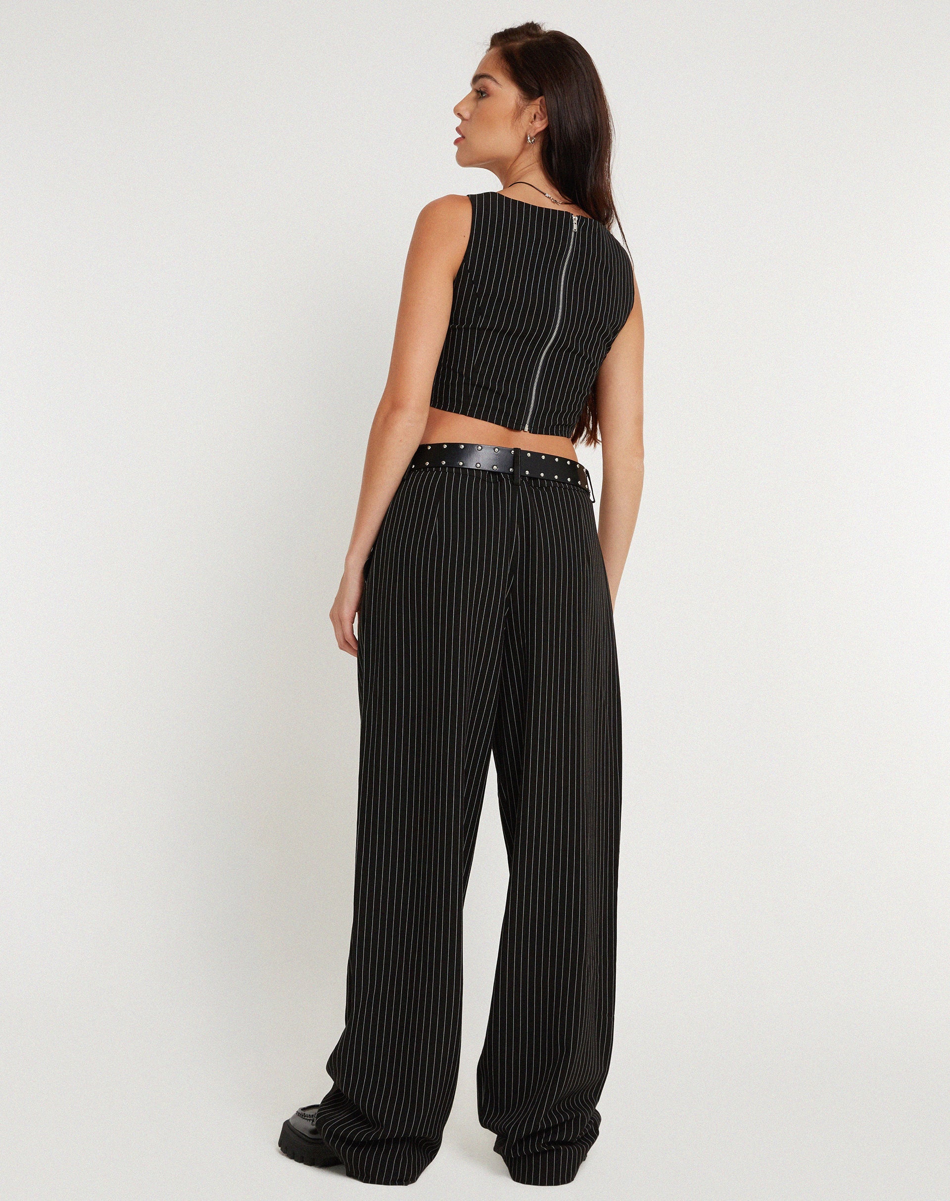 Imagen de Saskira Pantalón de pata ancha a rayas negro