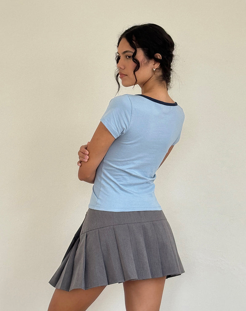 Imagen de Tasina Top Azul Nantucket con ribete azul marino