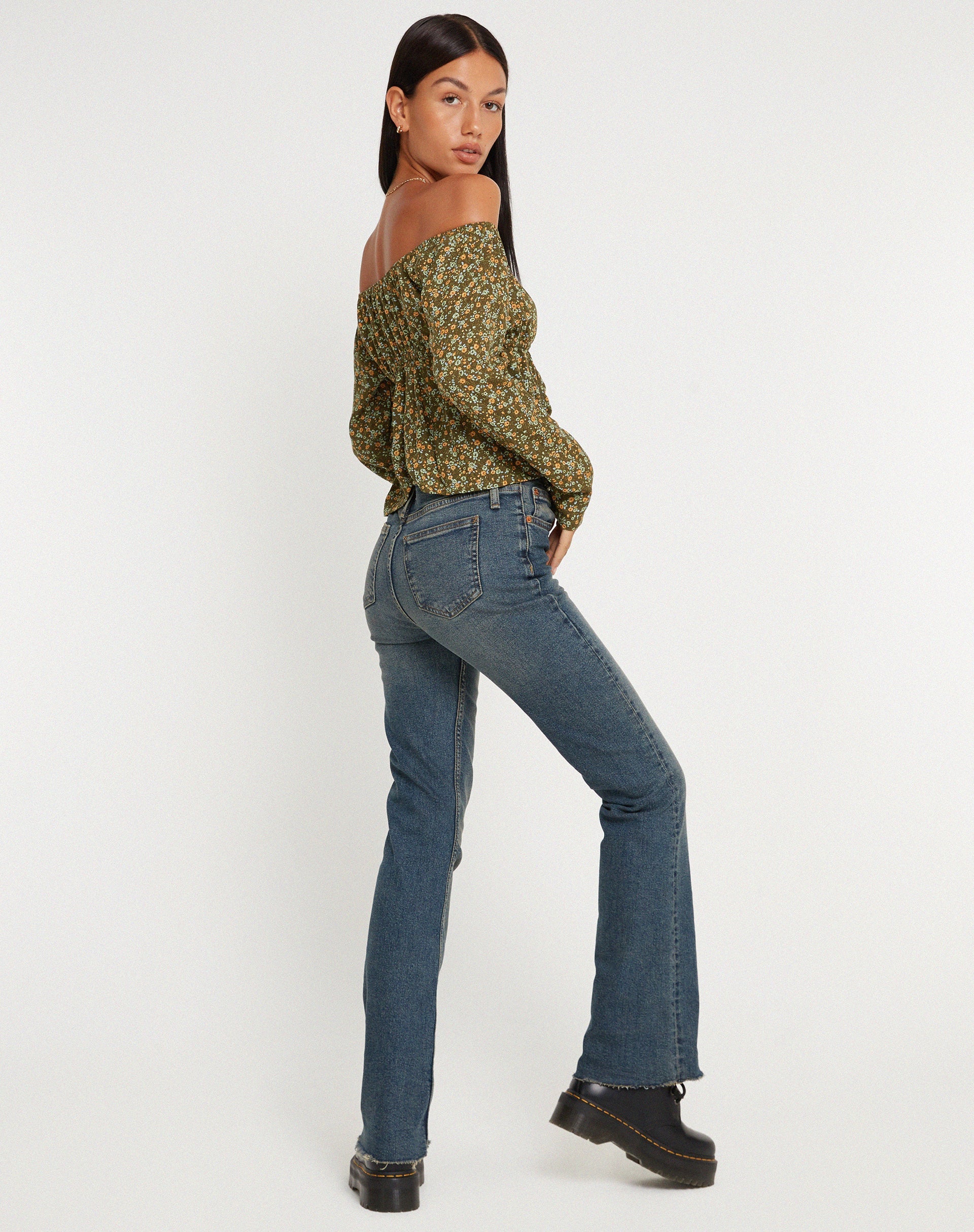imagen de THENA TOP GRUNGEY FLORAL KHAKI