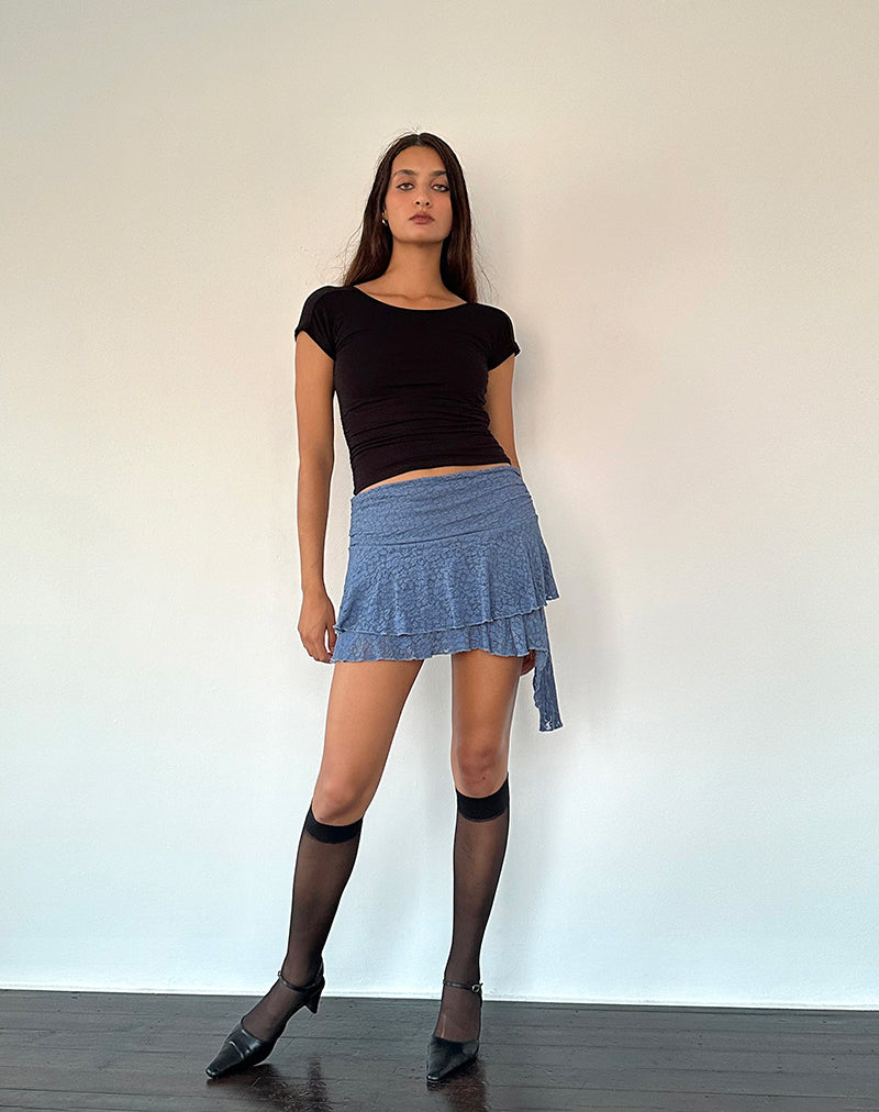 Minifalda Theri con volantes en azul claro de luna