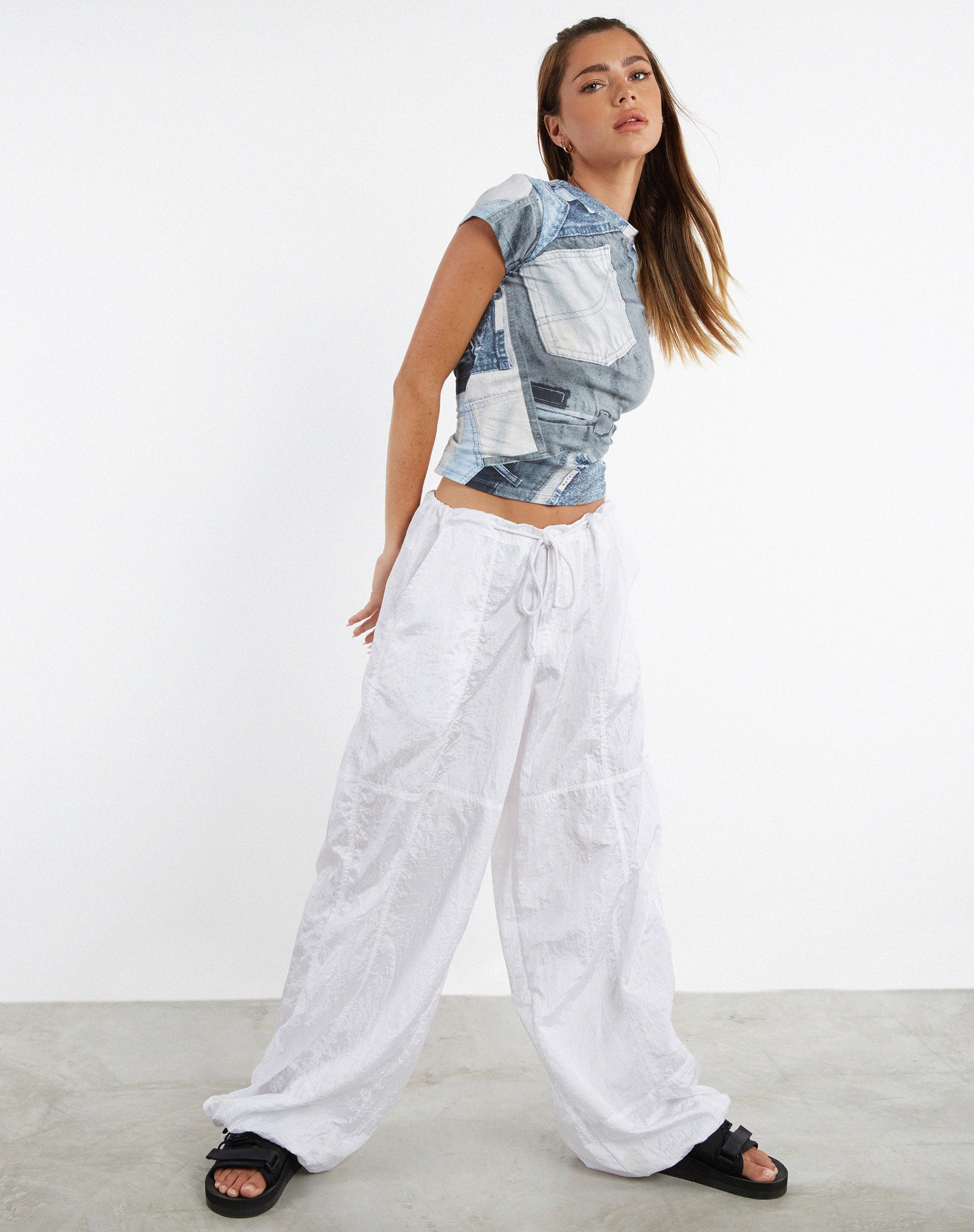 imagen de MOTEL X JACQUIE Tiona Top in Denim Pocket
