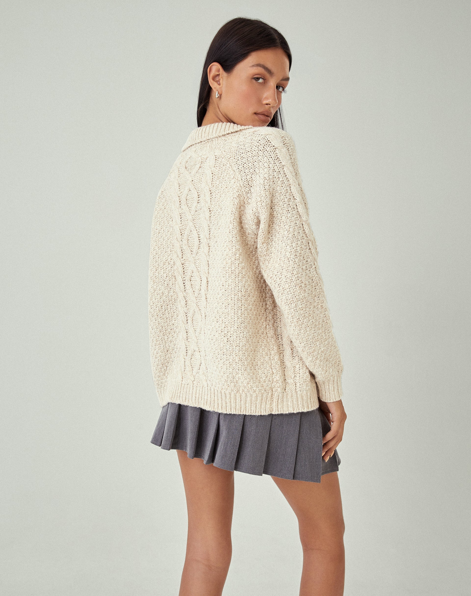 imagen de MOTEL X JACQUIE Triny Cardigan en Cable Knit Oatmeal