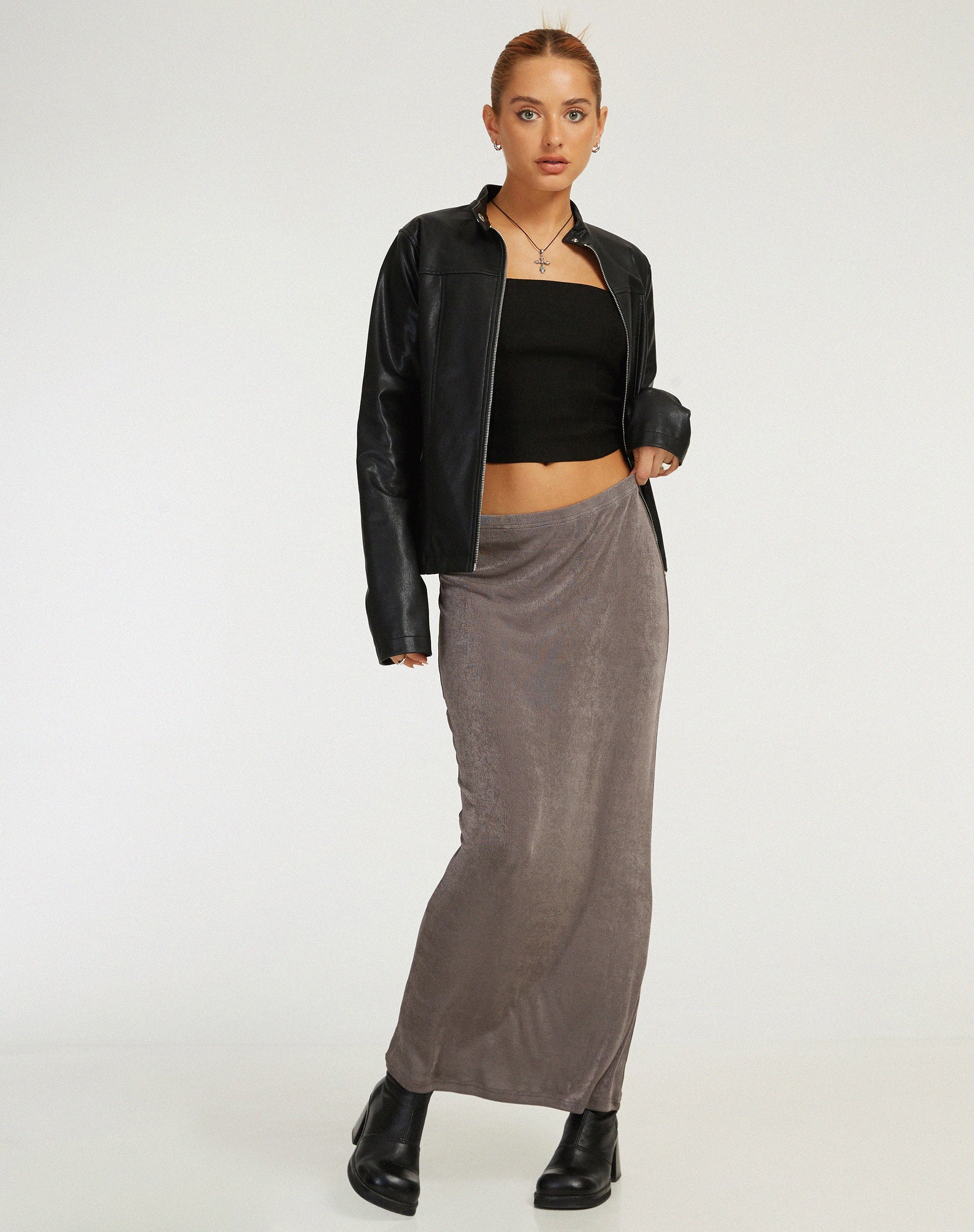imagen de Tulus Maxi Skirt in Charcoal