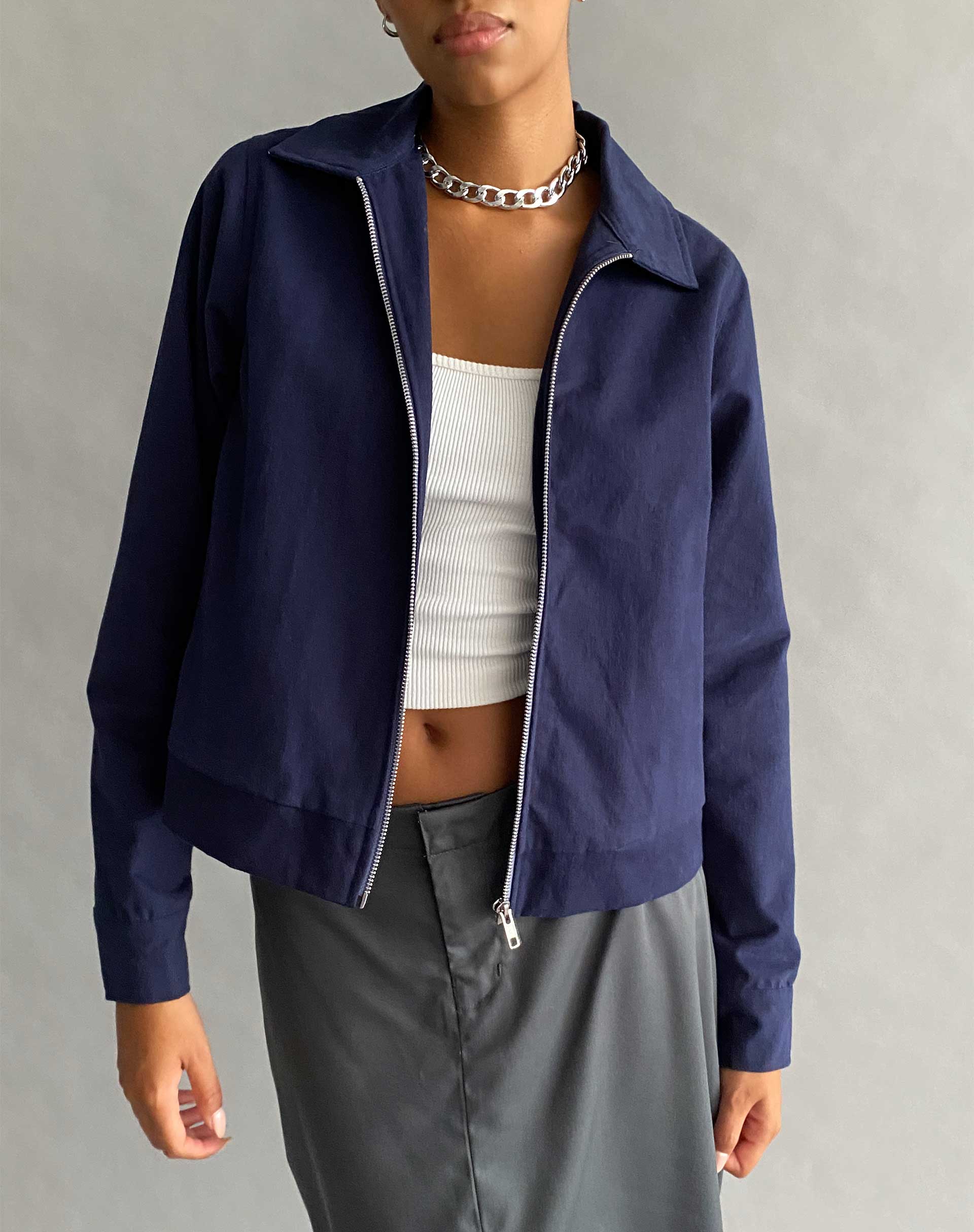 Imagen de la chaqueta Tumbas en azul marino