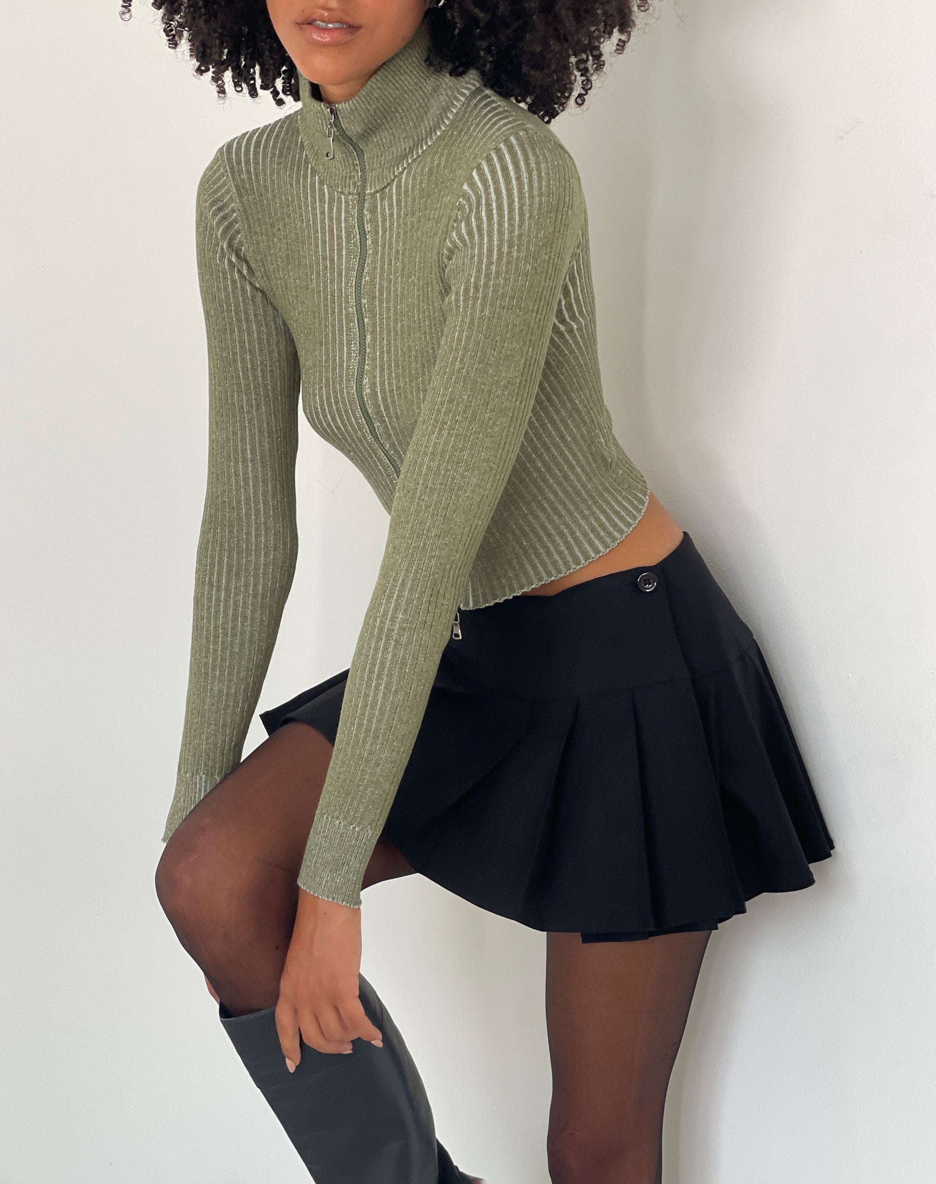 Imagen de Tuzifa Cropped Jumper en Oliva