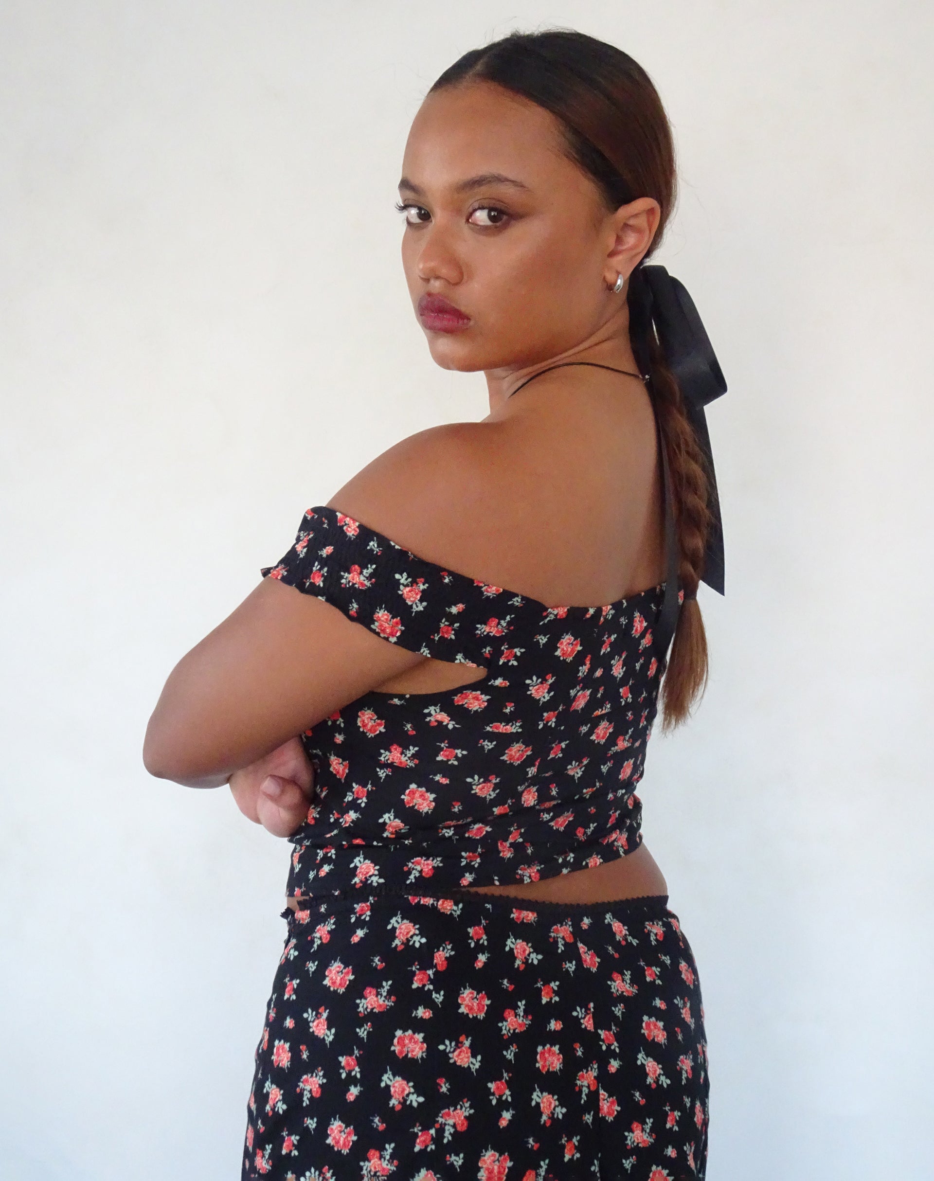 Imagen de Uhuy Bardot Crop Top en rosa fluo Negro