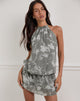 Imagen del minivestido Veloria en gris floral difuminado