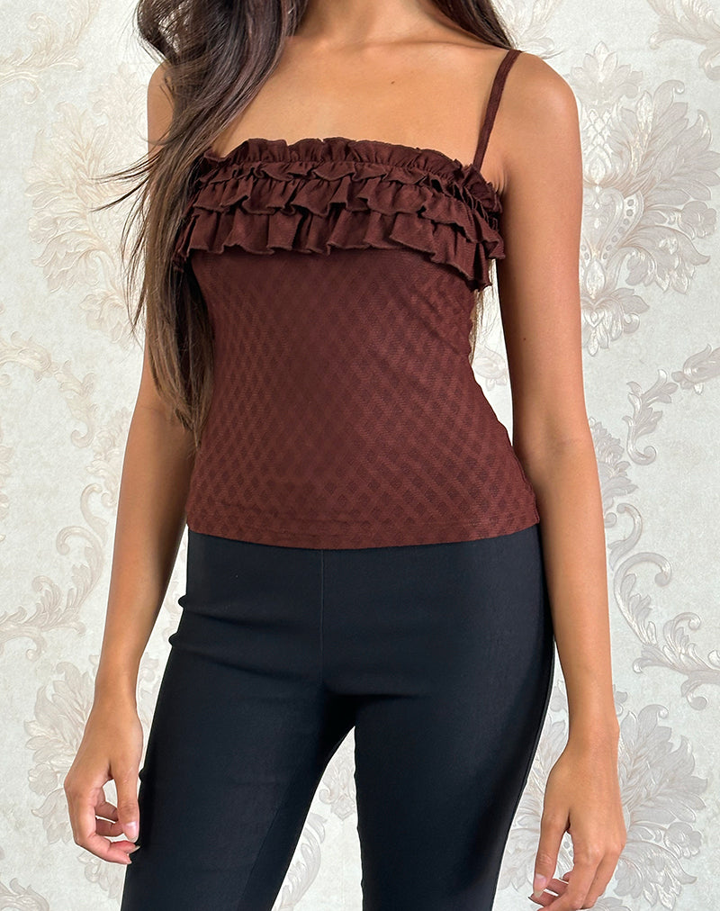 Imagen de Wendy Ruffle Cami Top en Argyle Mesh Marrón