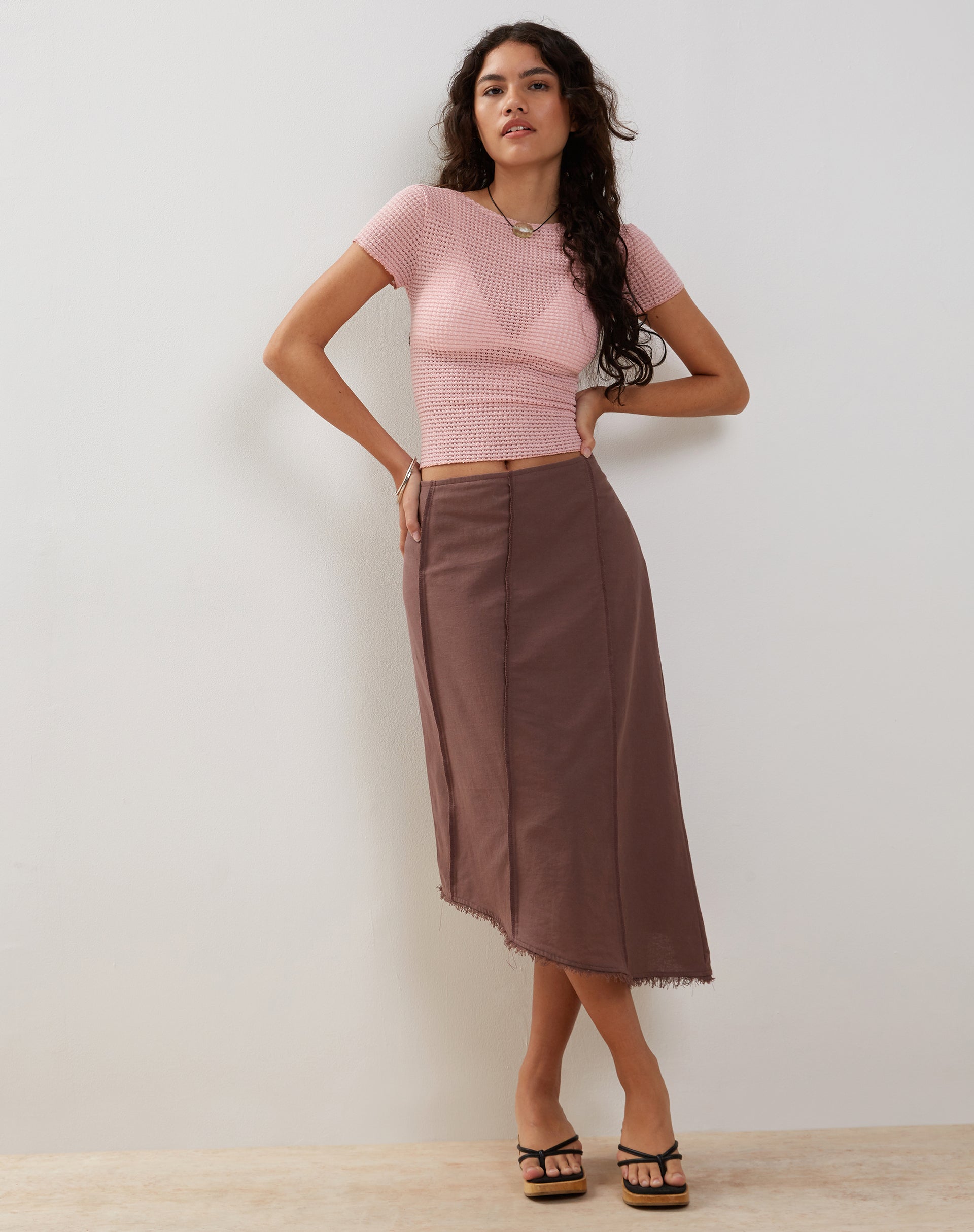 Imagen de Xiwang Crop Top en ganchillo texturizado salmón