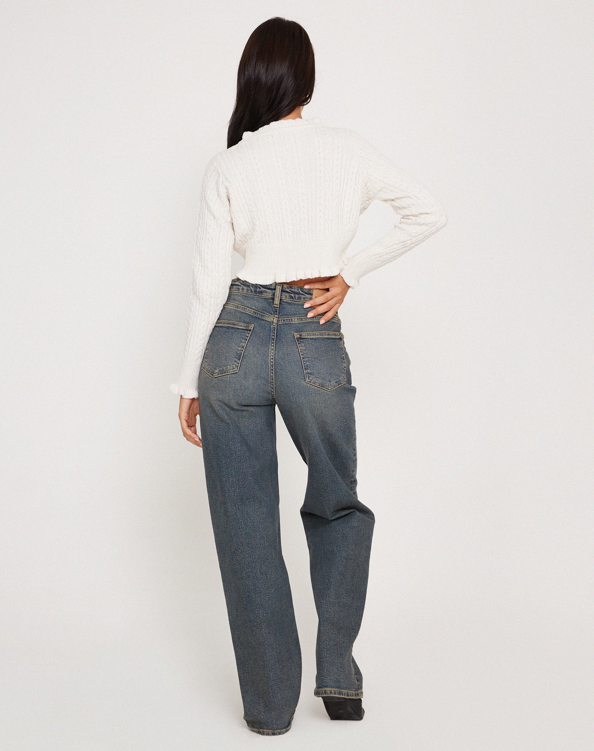 Imagen de Yasona Button Up Cardi en marfil
