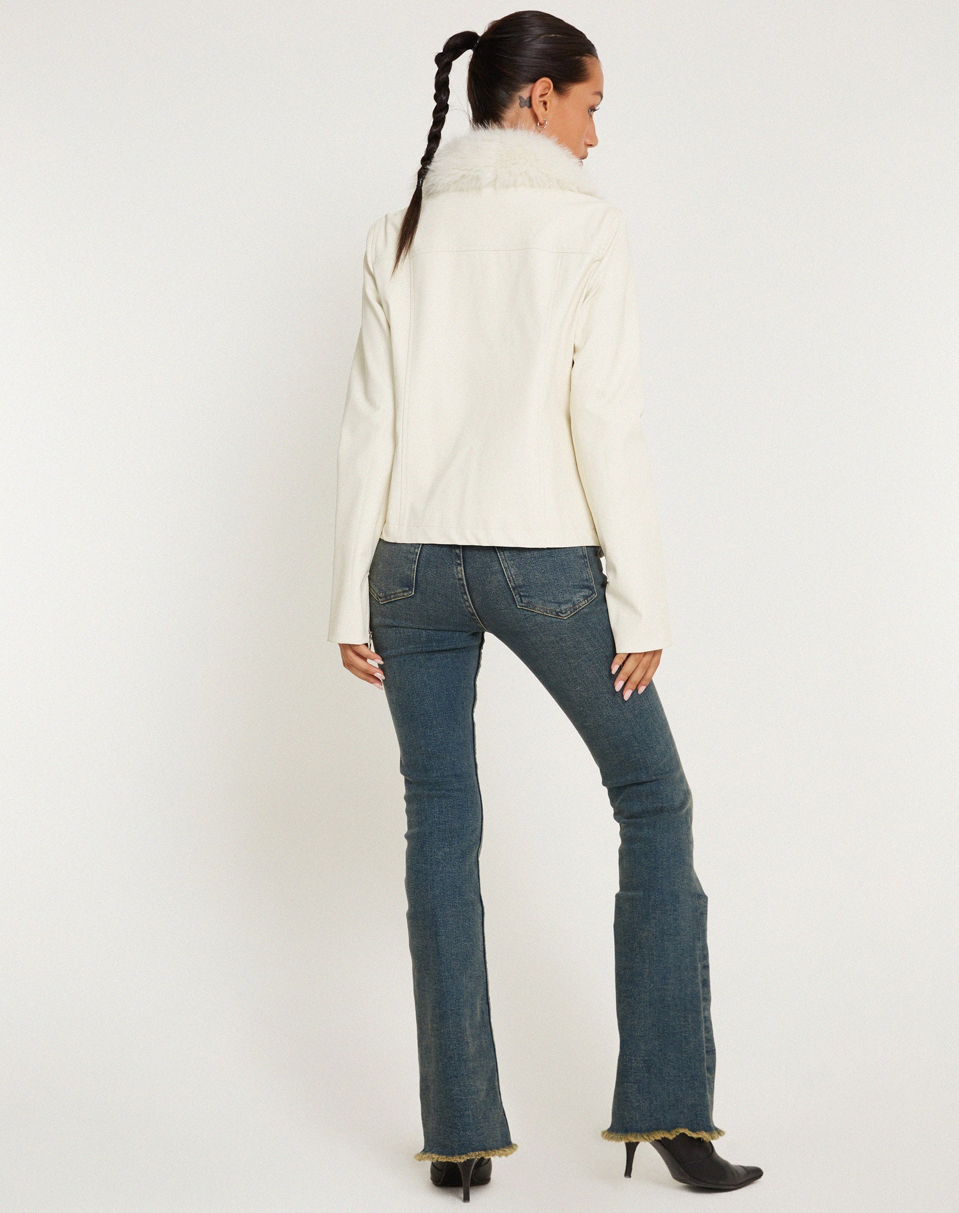 imagen de Yindo Zip Up Jacket en PU Blanco