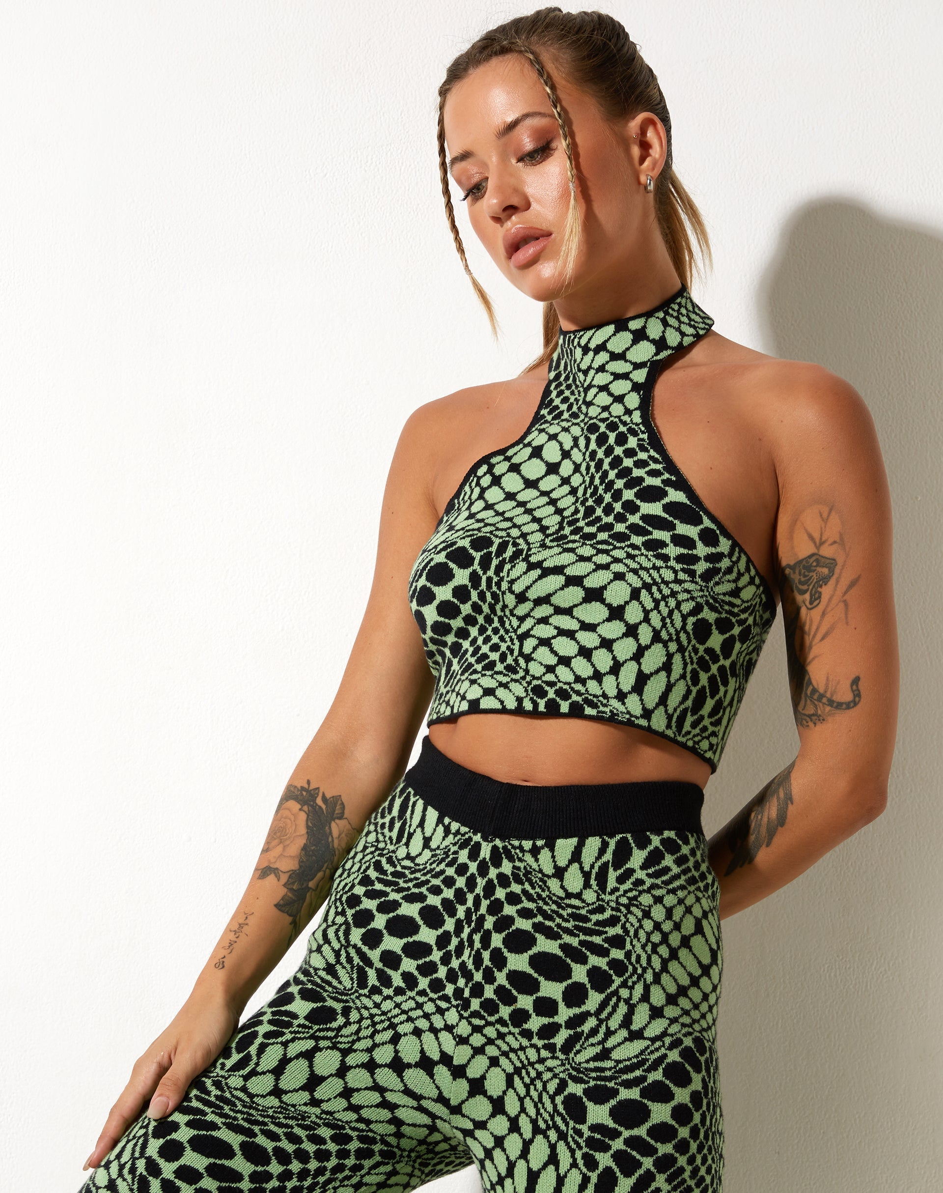 imagen de Molisa Crop Top en Geo Polka Arcadian Green