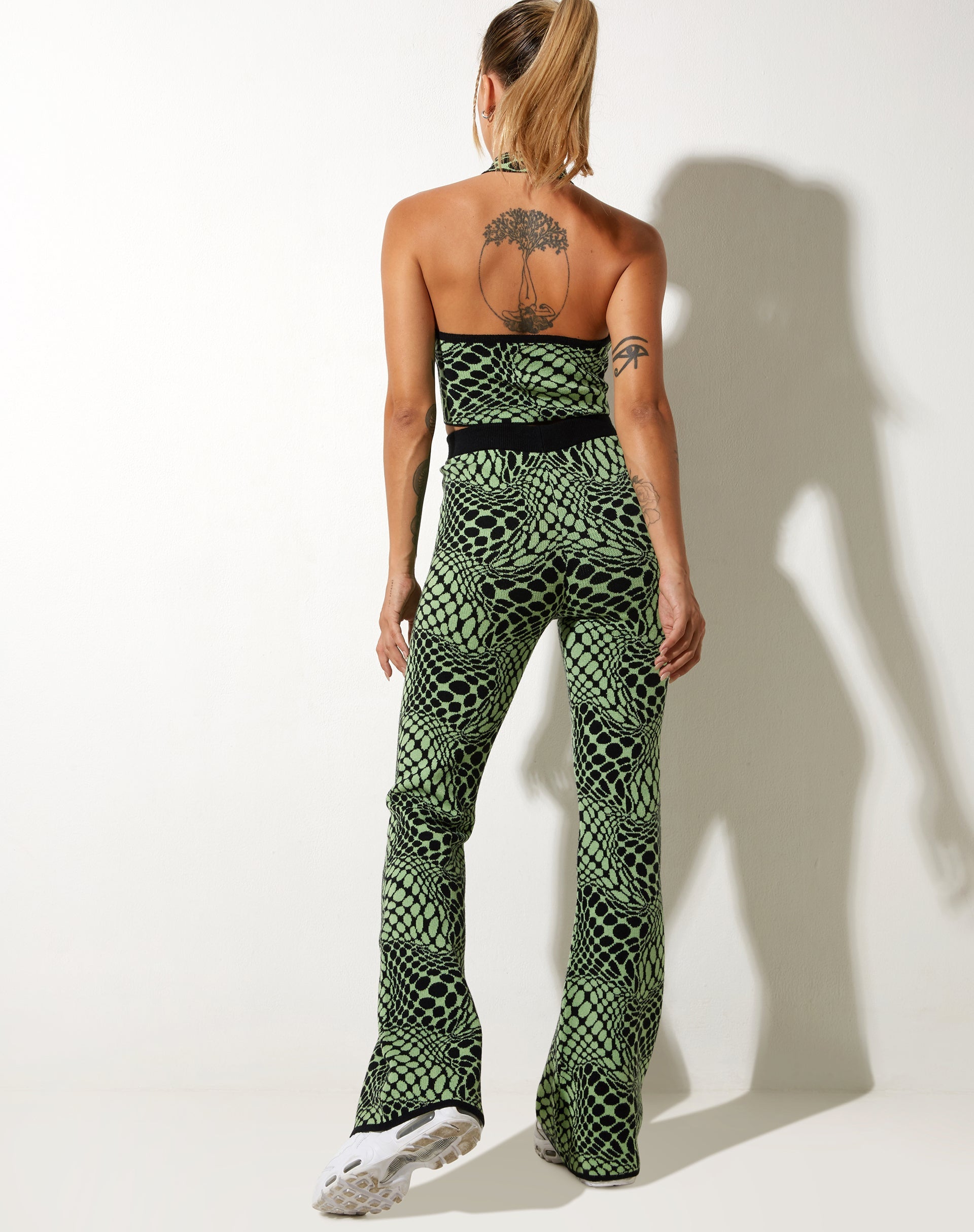 imagen de Molisa Crop Top en Geo Polka Arcadian Green